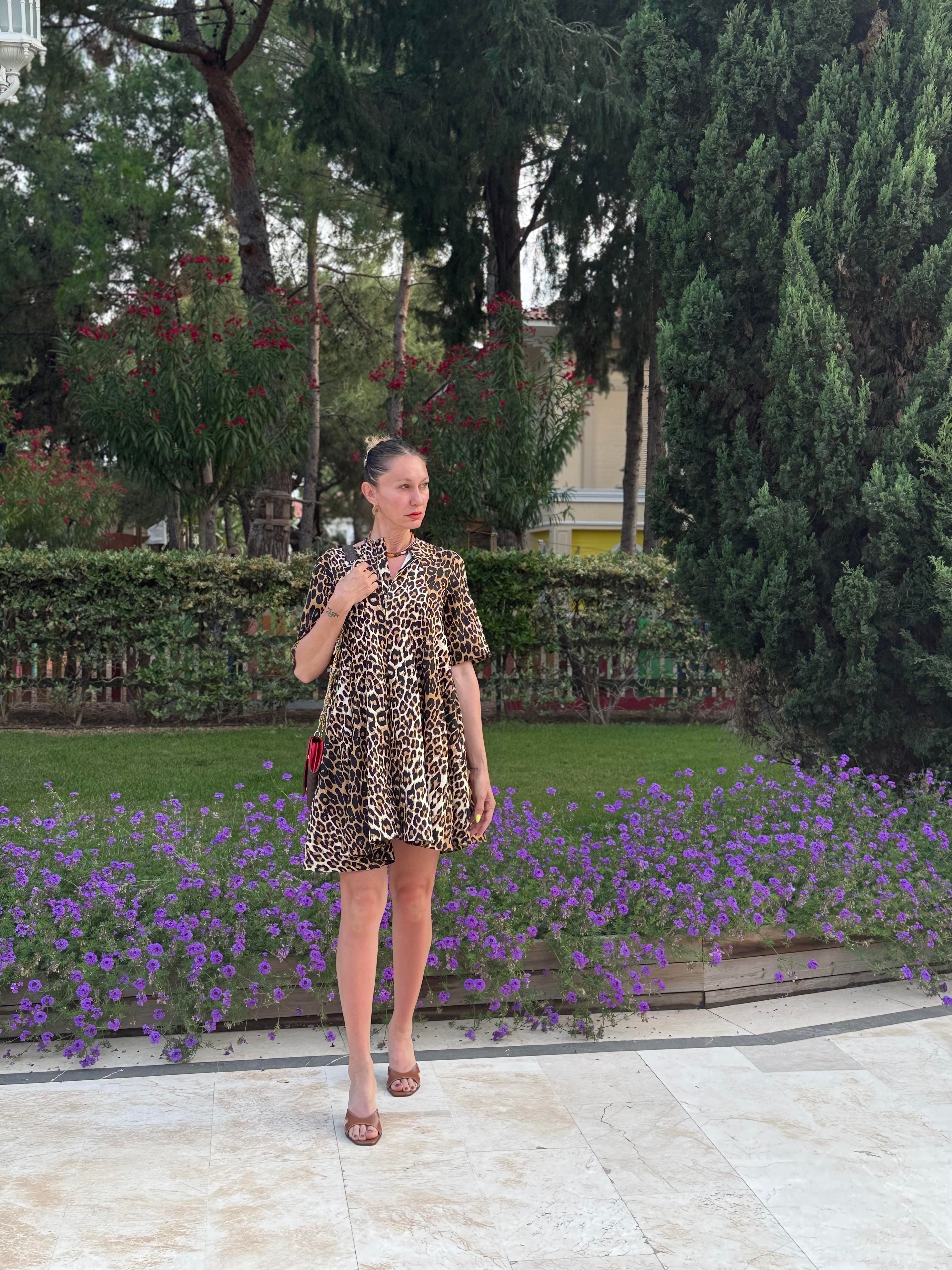 Leopar Volanlı Elbise