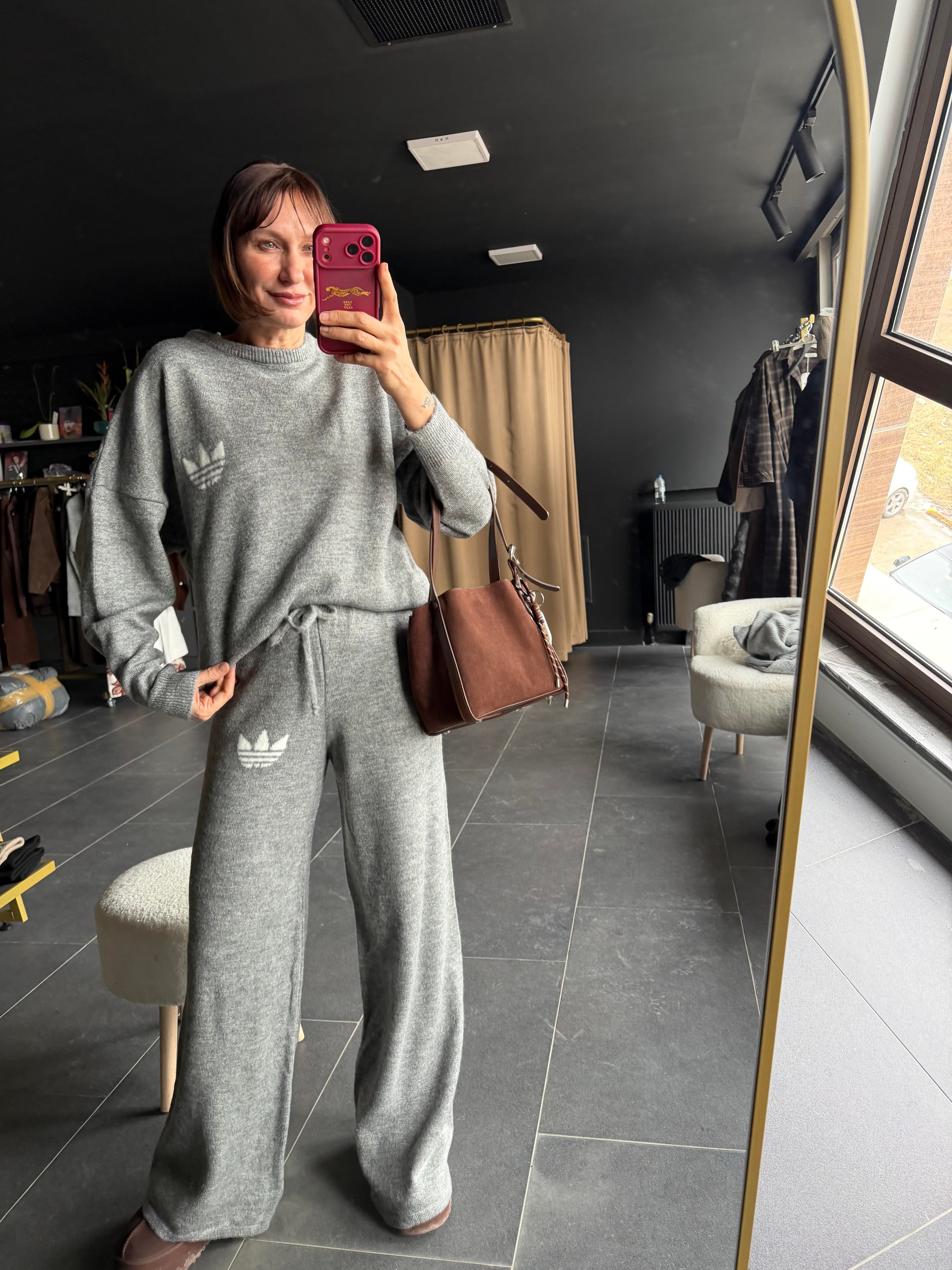 Logolo Gri Triko Takım