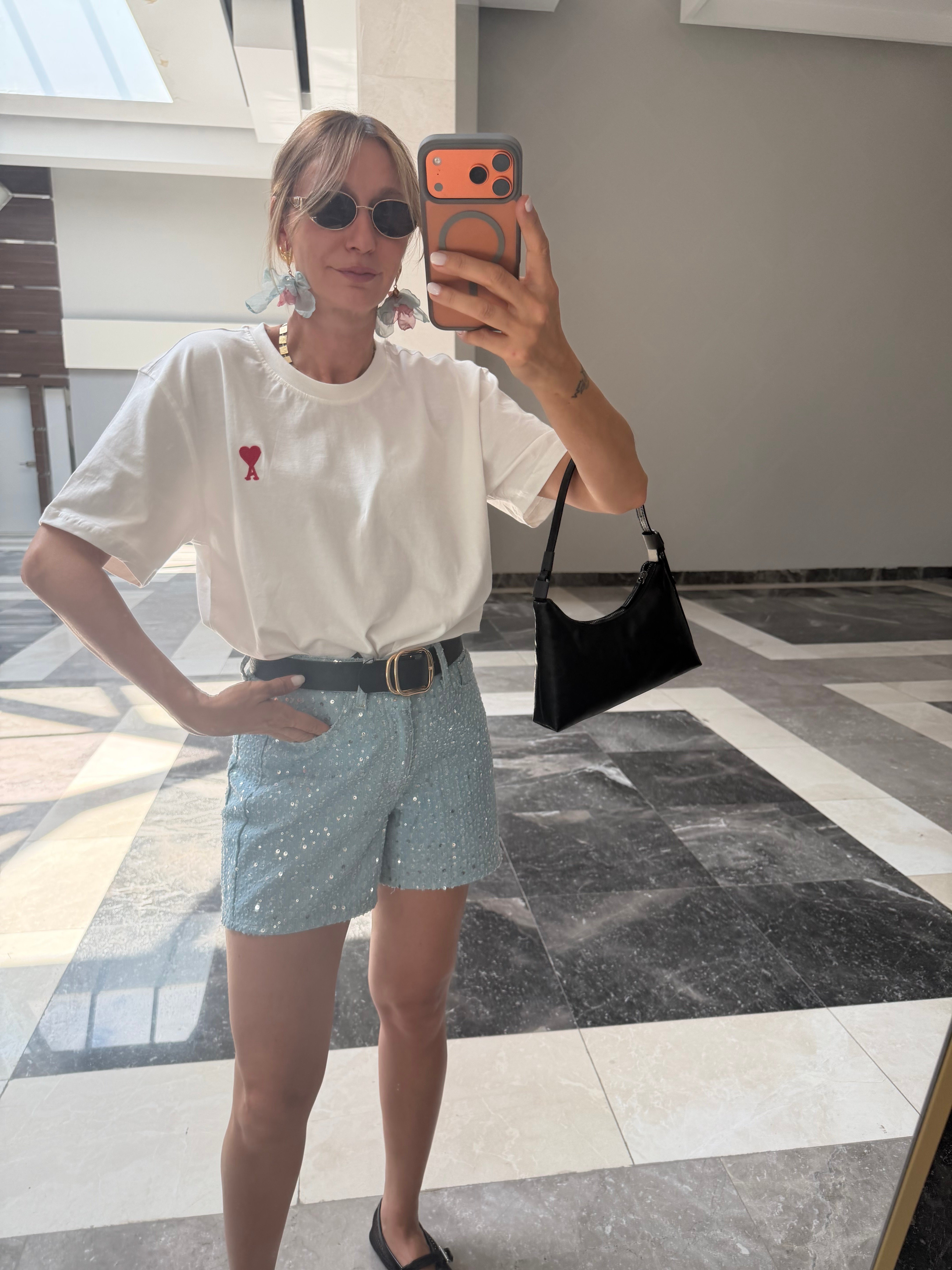 Love Kırıl Beyaz  Tshirt