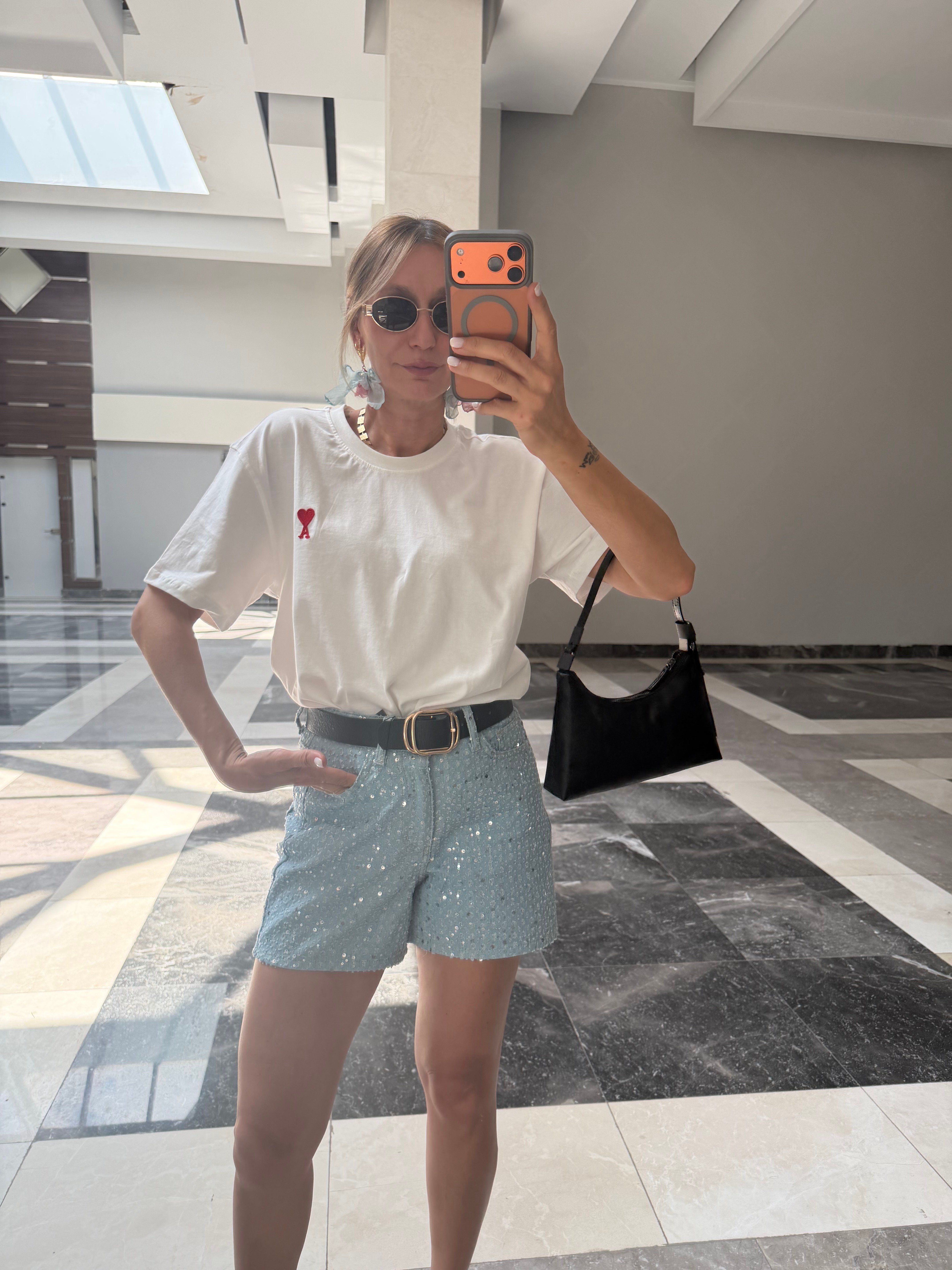 Love Kırıl Beyaz  Tshirt