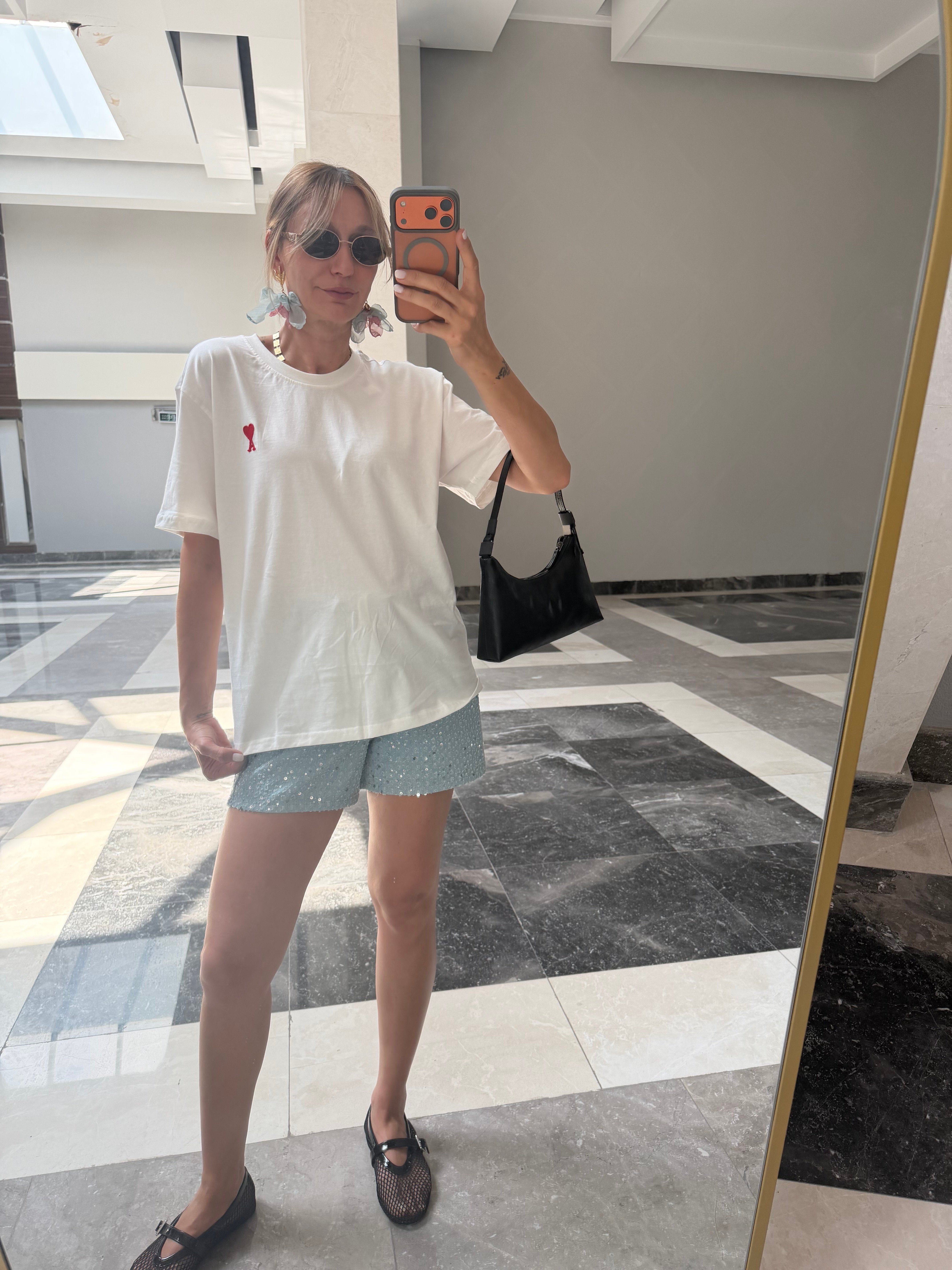 Love Kırıl Beyaz  Tshirt