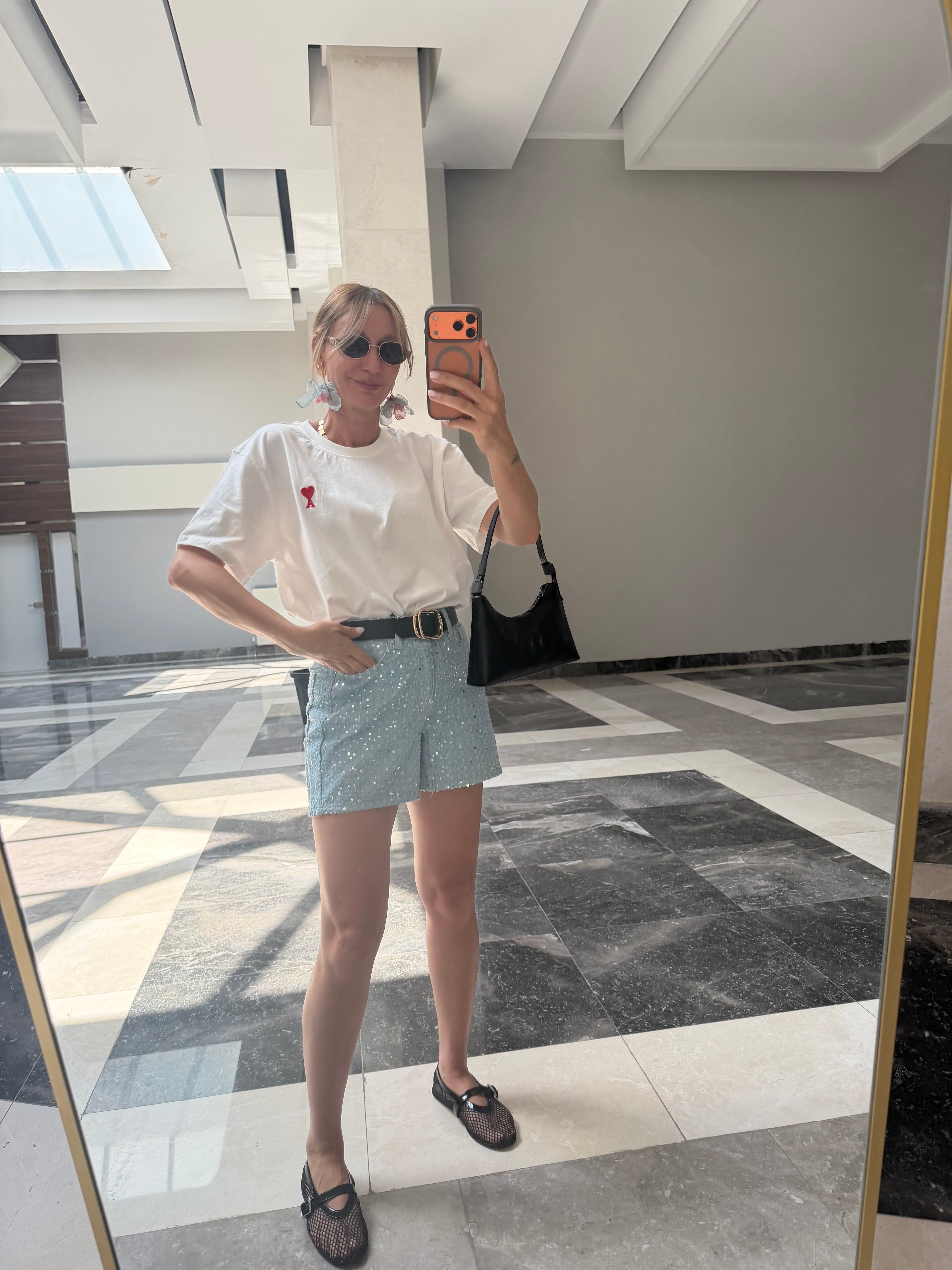 Love Kırıl Beyaz  Tshirt