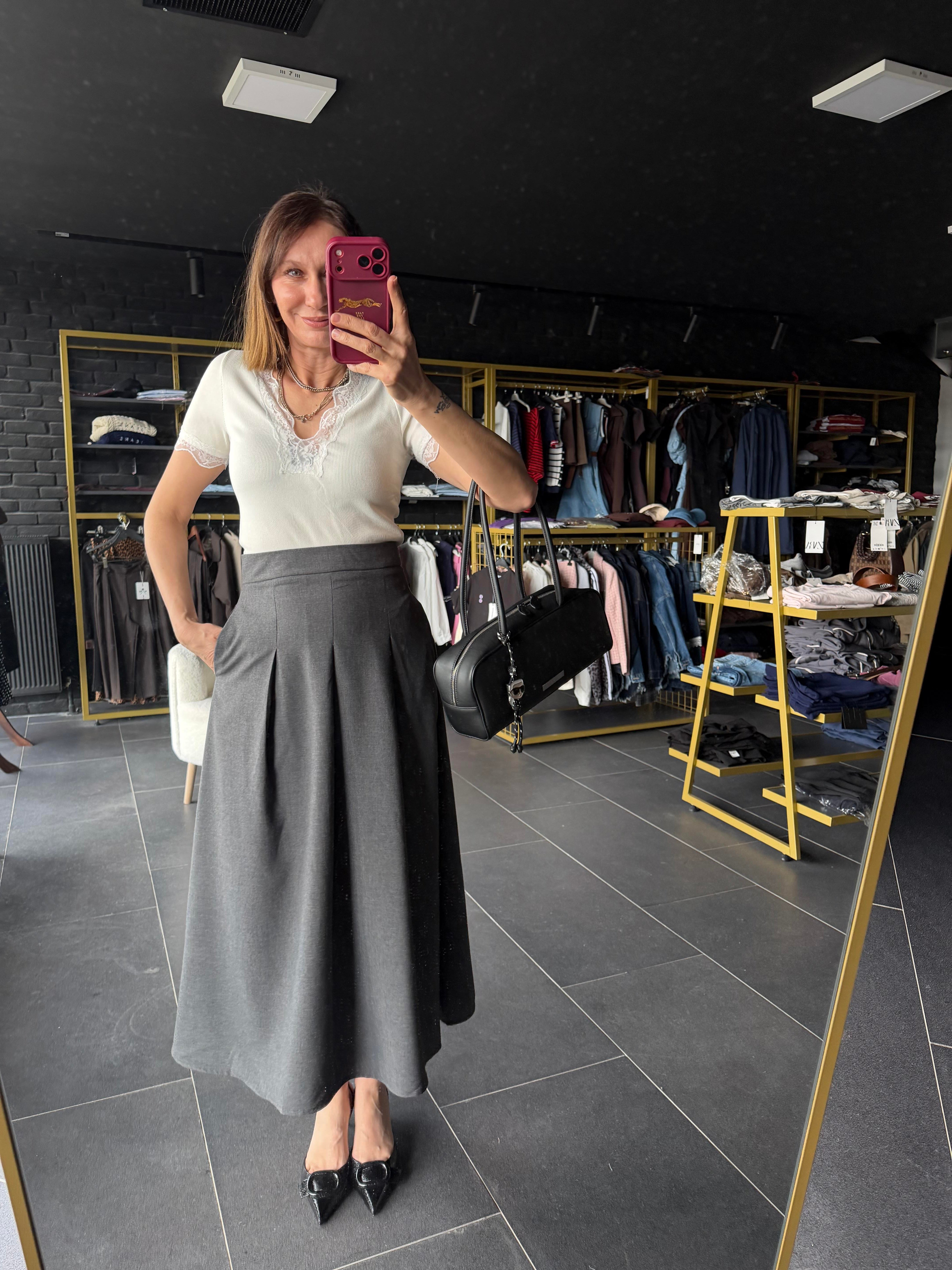 Maria Beyaz Dantel Detaylı Tshirt