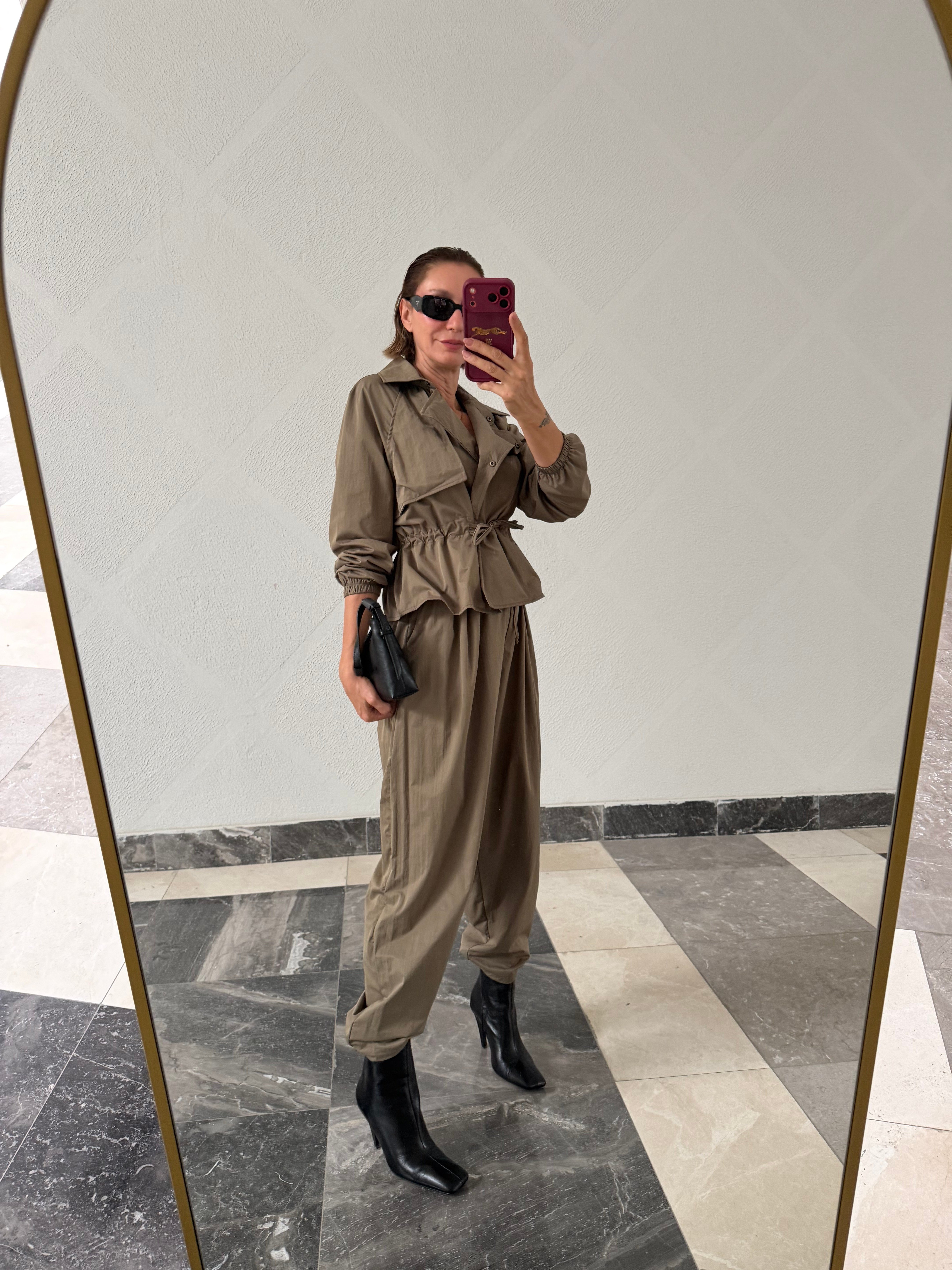 Marka Model Haki Beli Lastikli Üst Alt Takım
