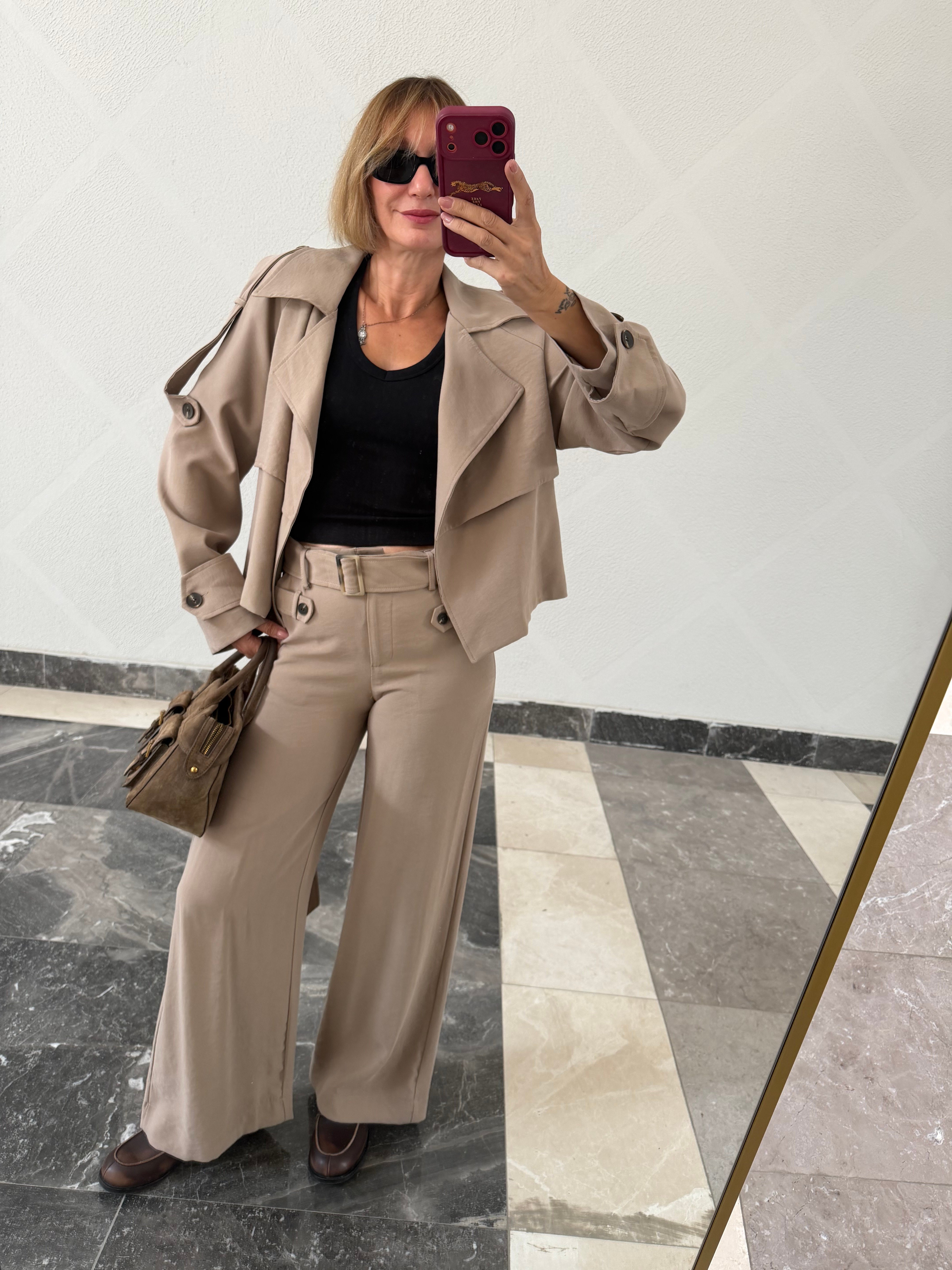 Marka Model Nefis Bej Takım