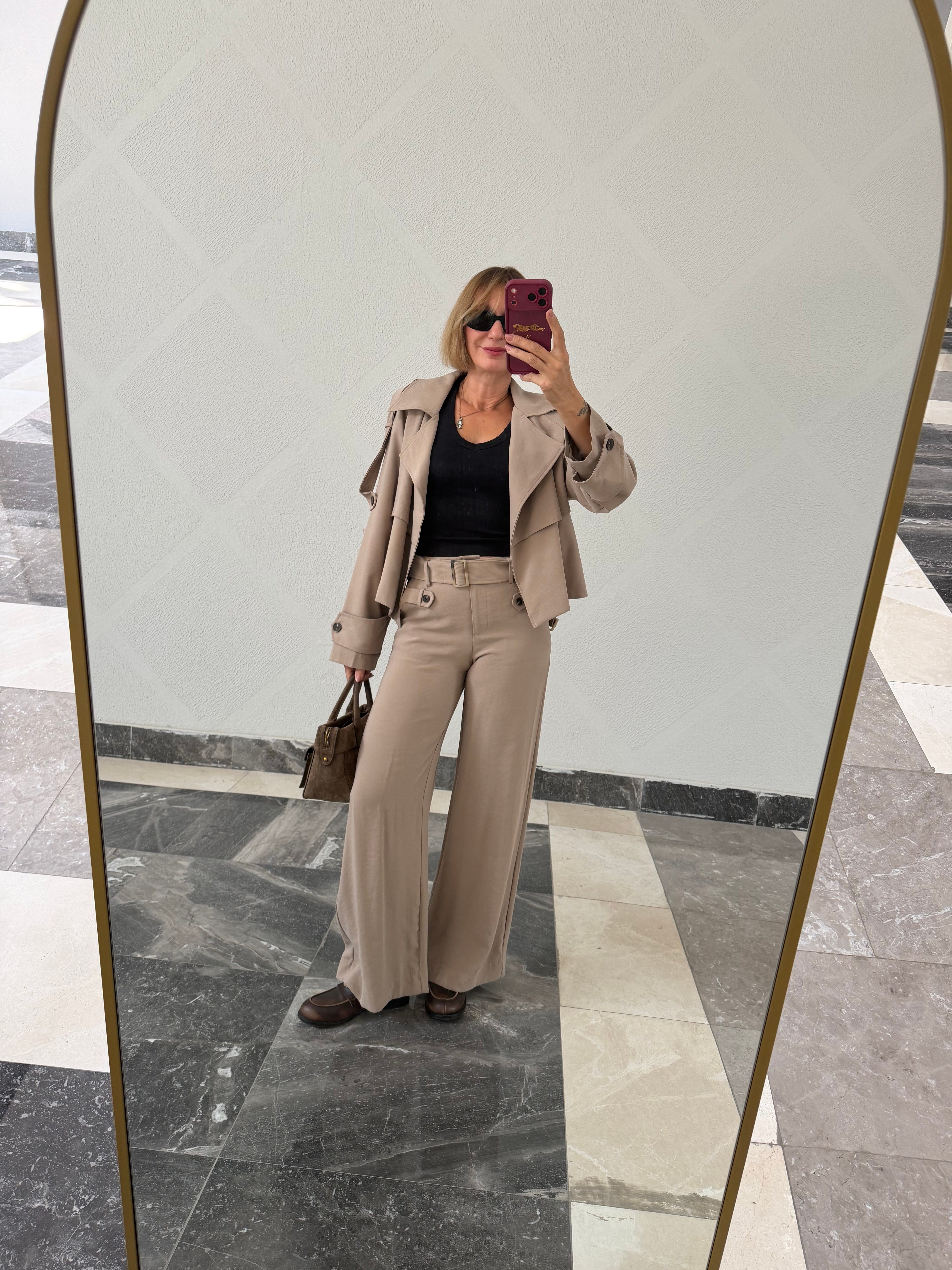 Marka Model Nefis Bej Takım