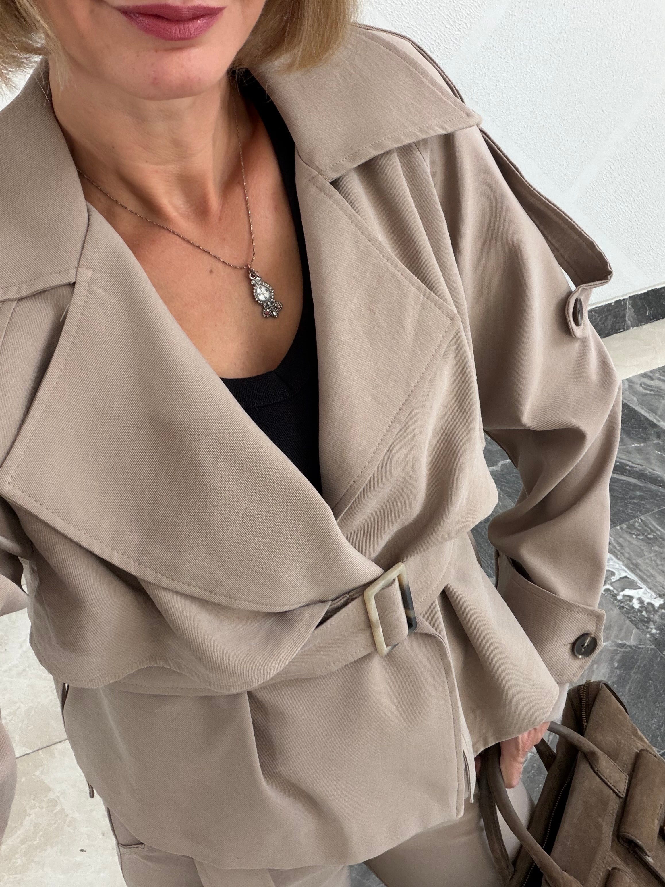 Marka Model Nefis Bej Takım