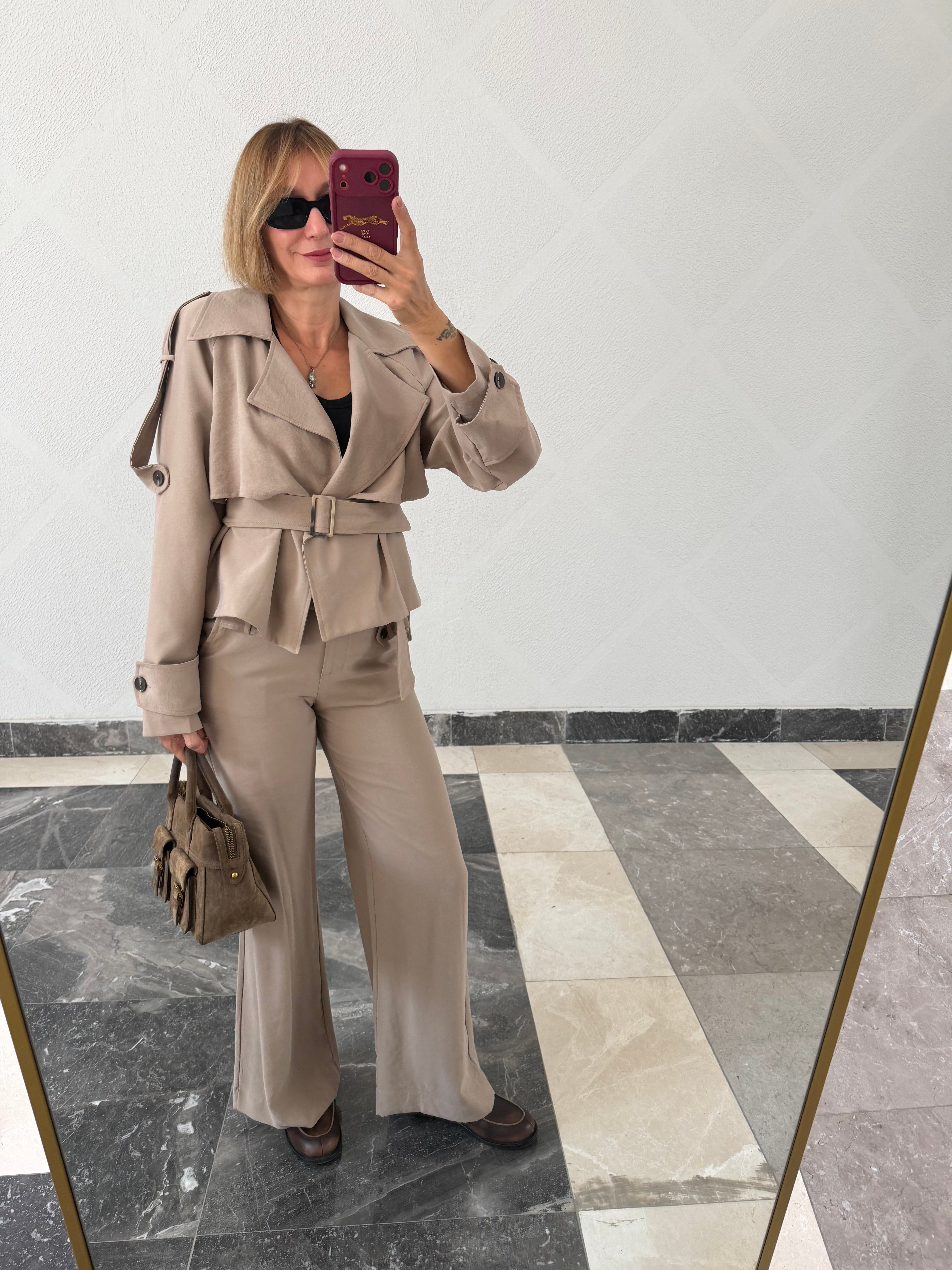 Marka Model Nefis Bej Takım