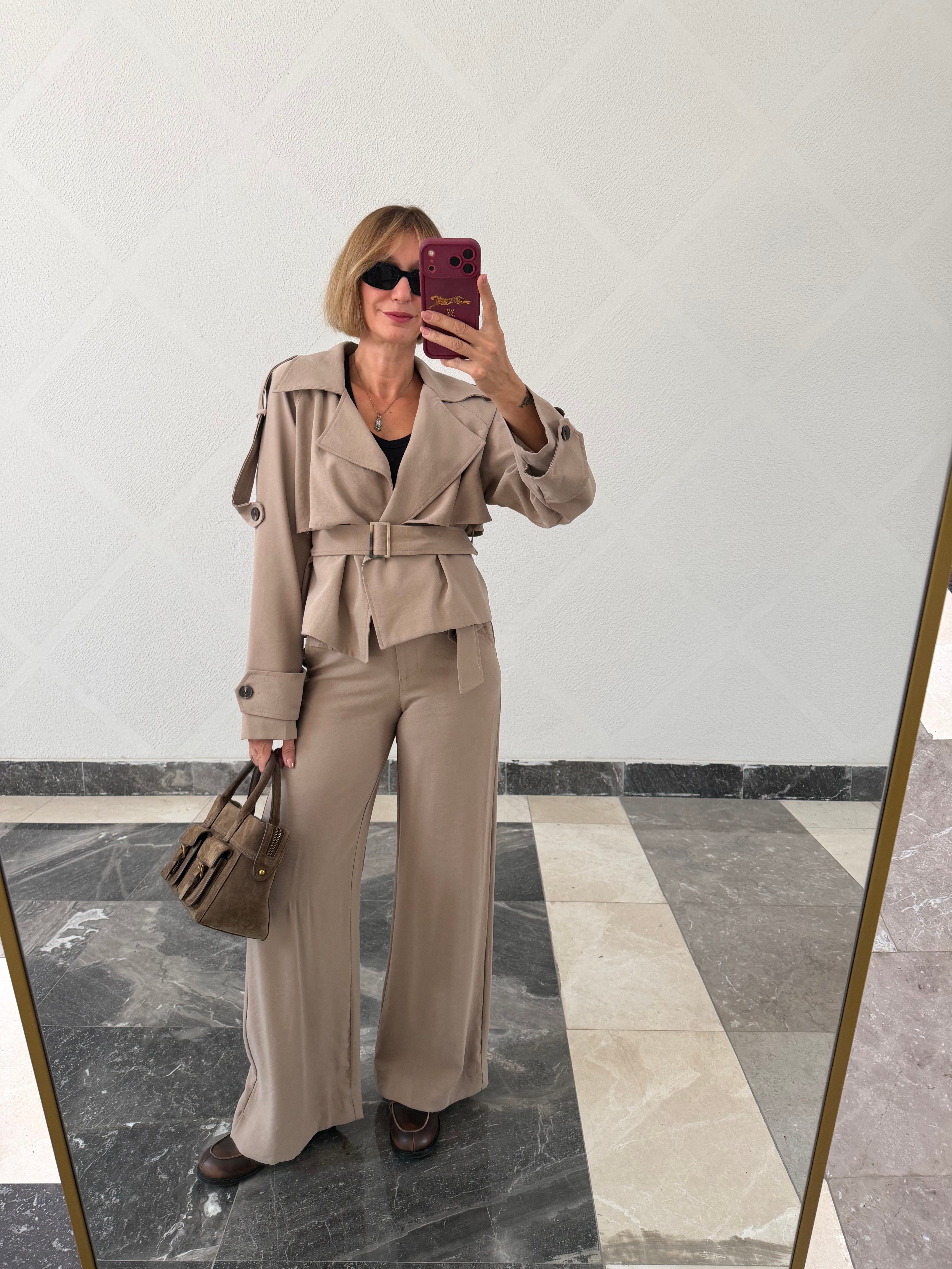 Marka Model Nefis Bej Takım