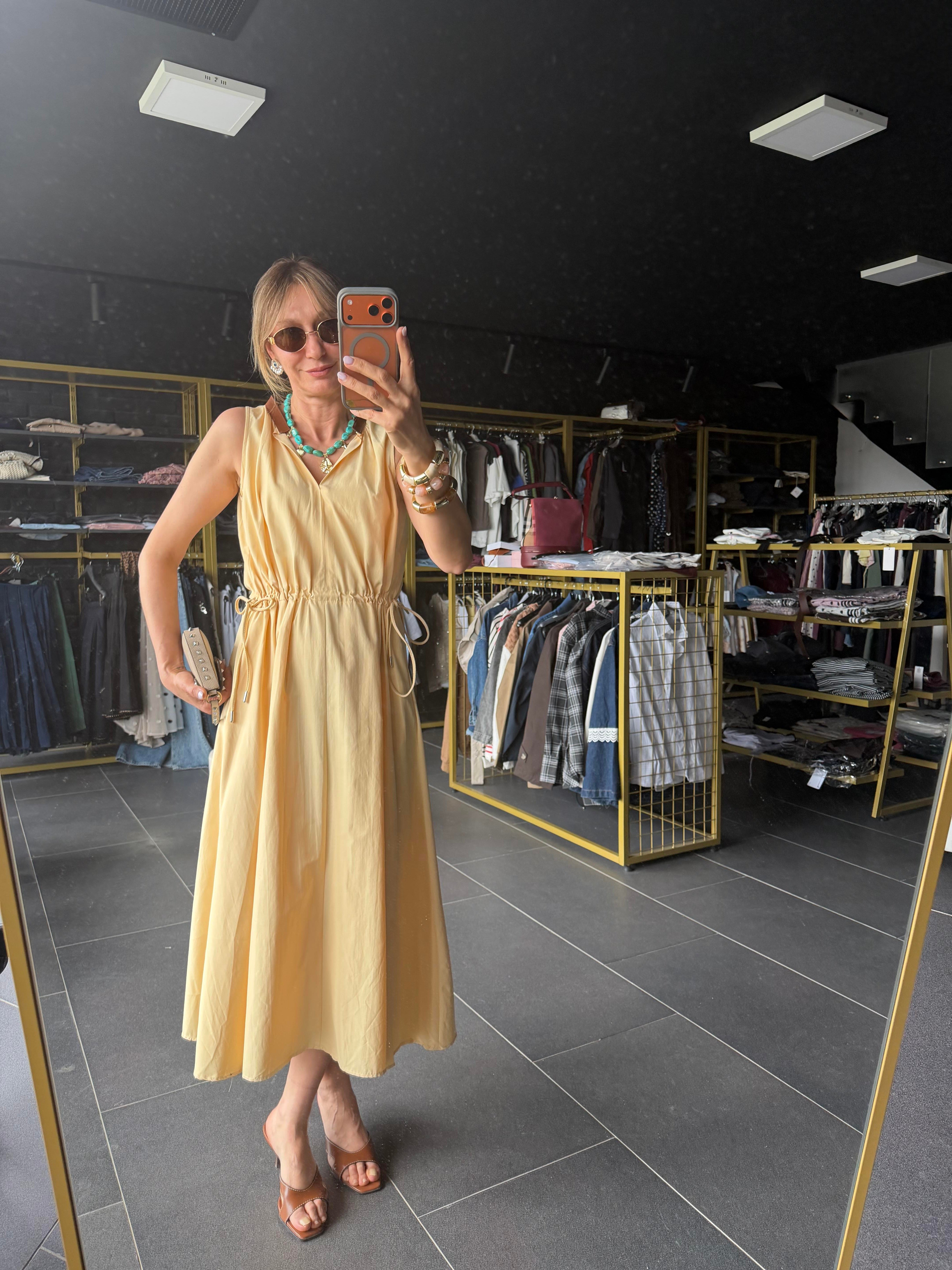 Marka Model Premium Yaka Detaylı Elbise