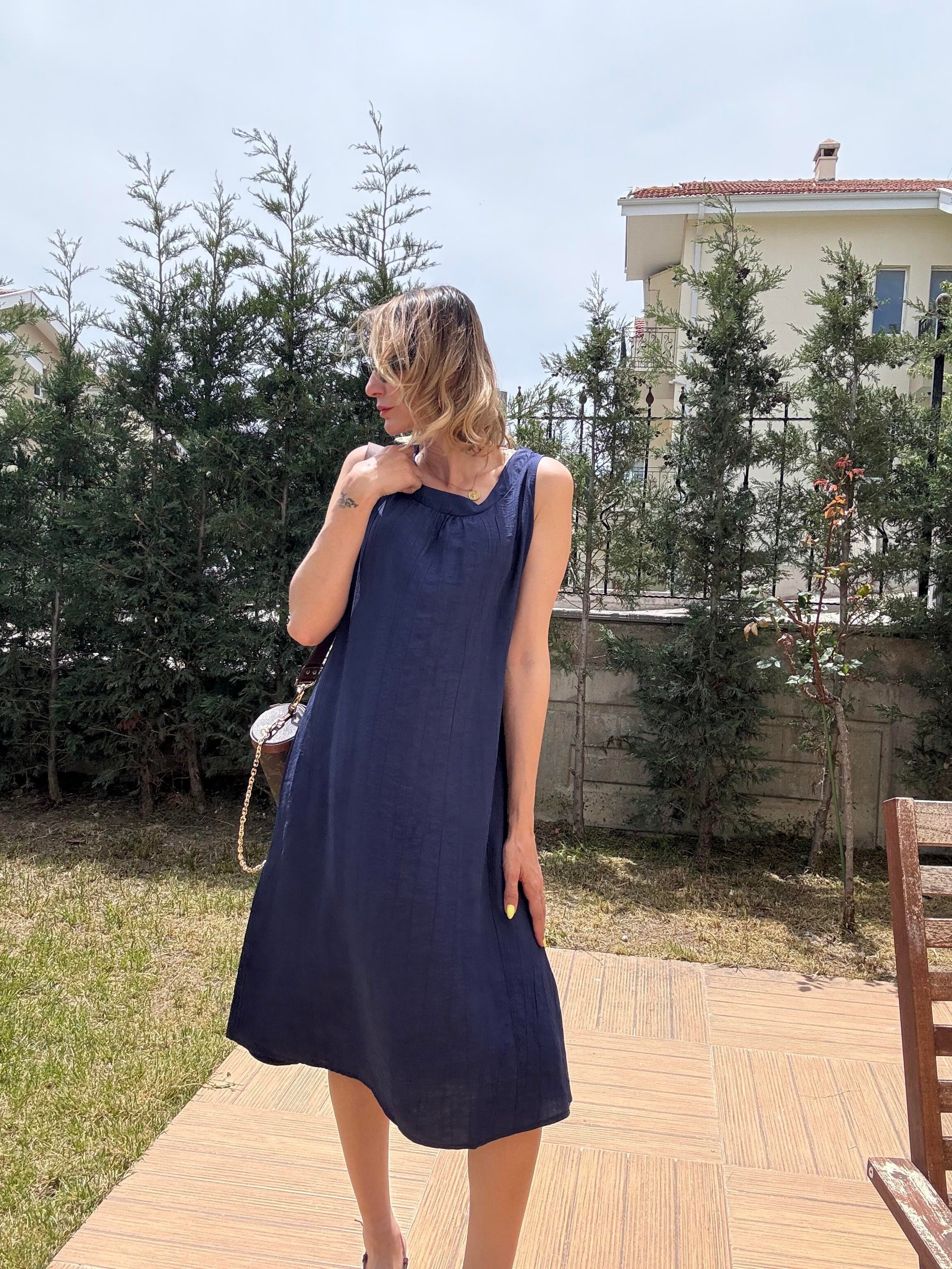 Mary Lacivert Elbise