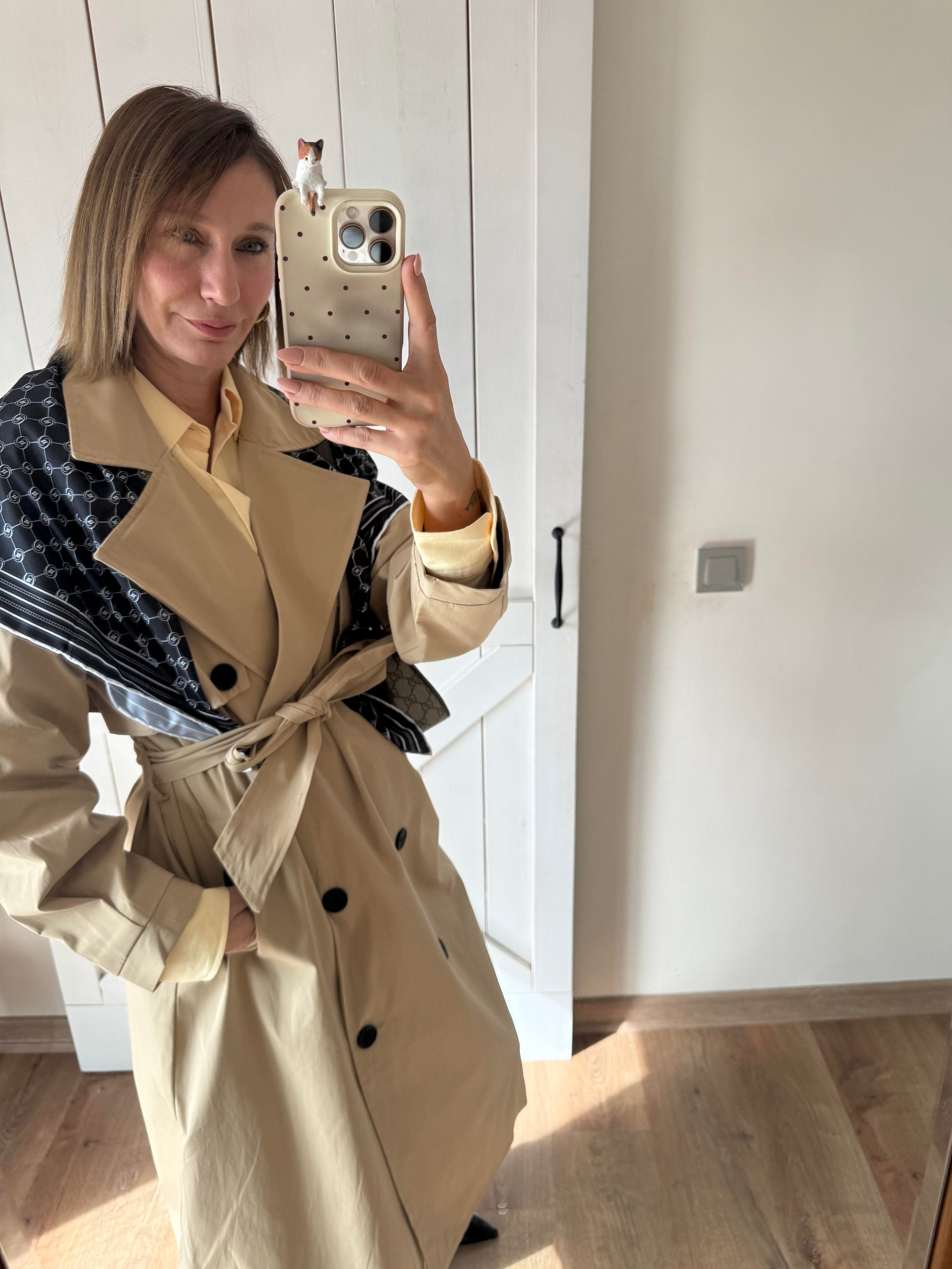 Massi Bej Pelerin Detaylı Kuşaklı Maxi Boy Trençkot