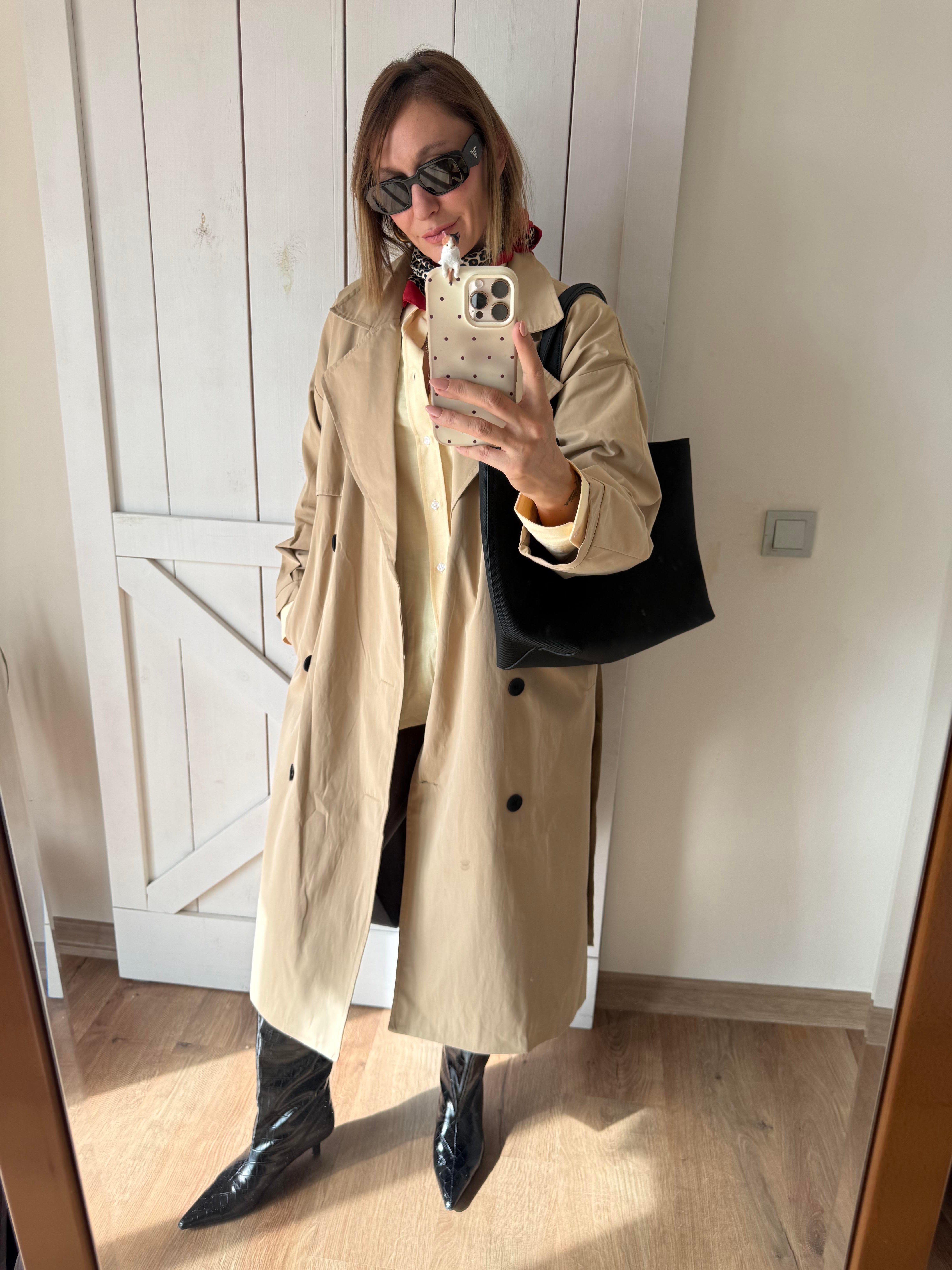 Massi Bej Pelerin Detaylı Kuşaklı Maxi Boy Trençkot