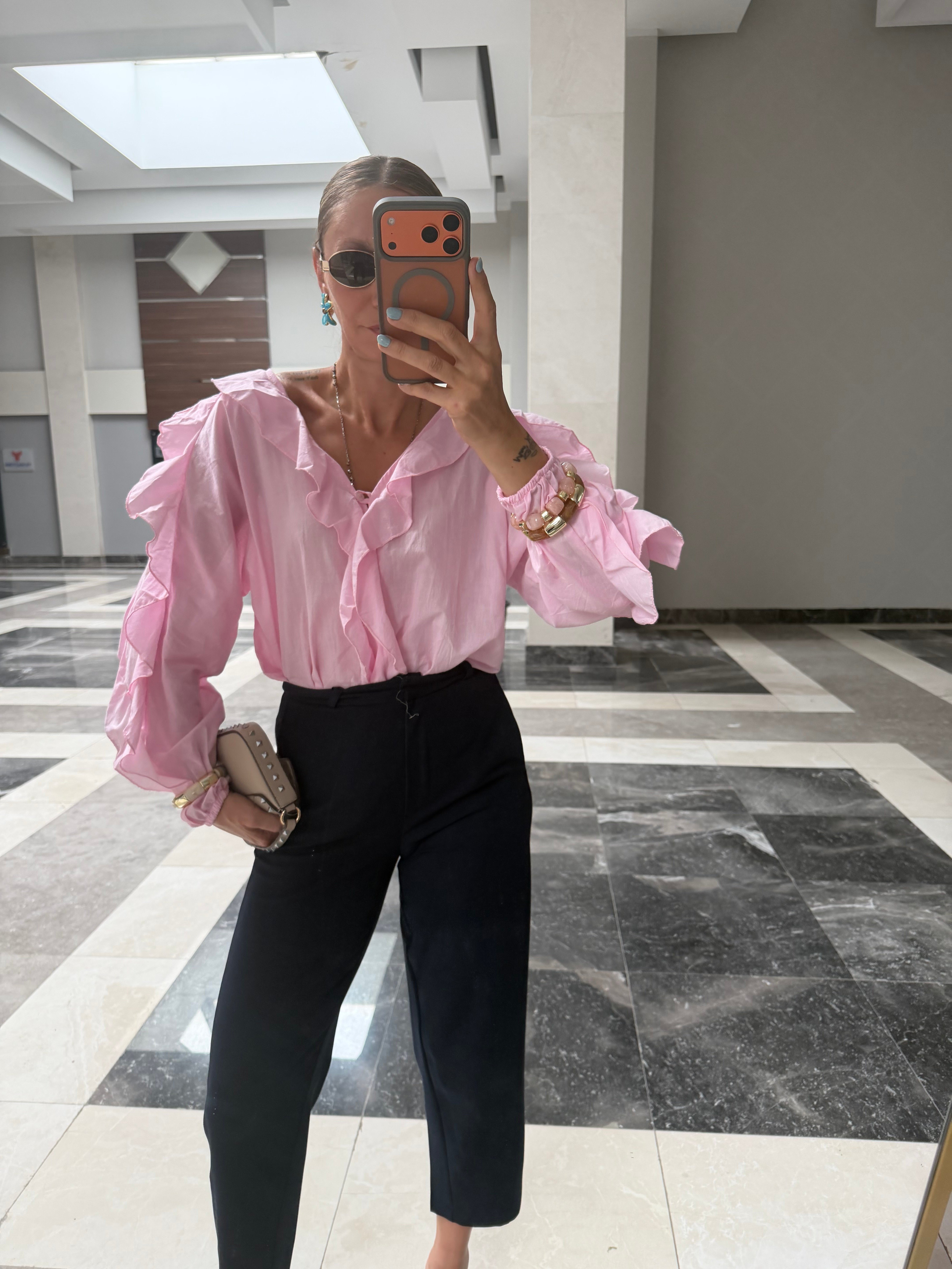 Massi Fırfırlı Toz Pembe Gömlek