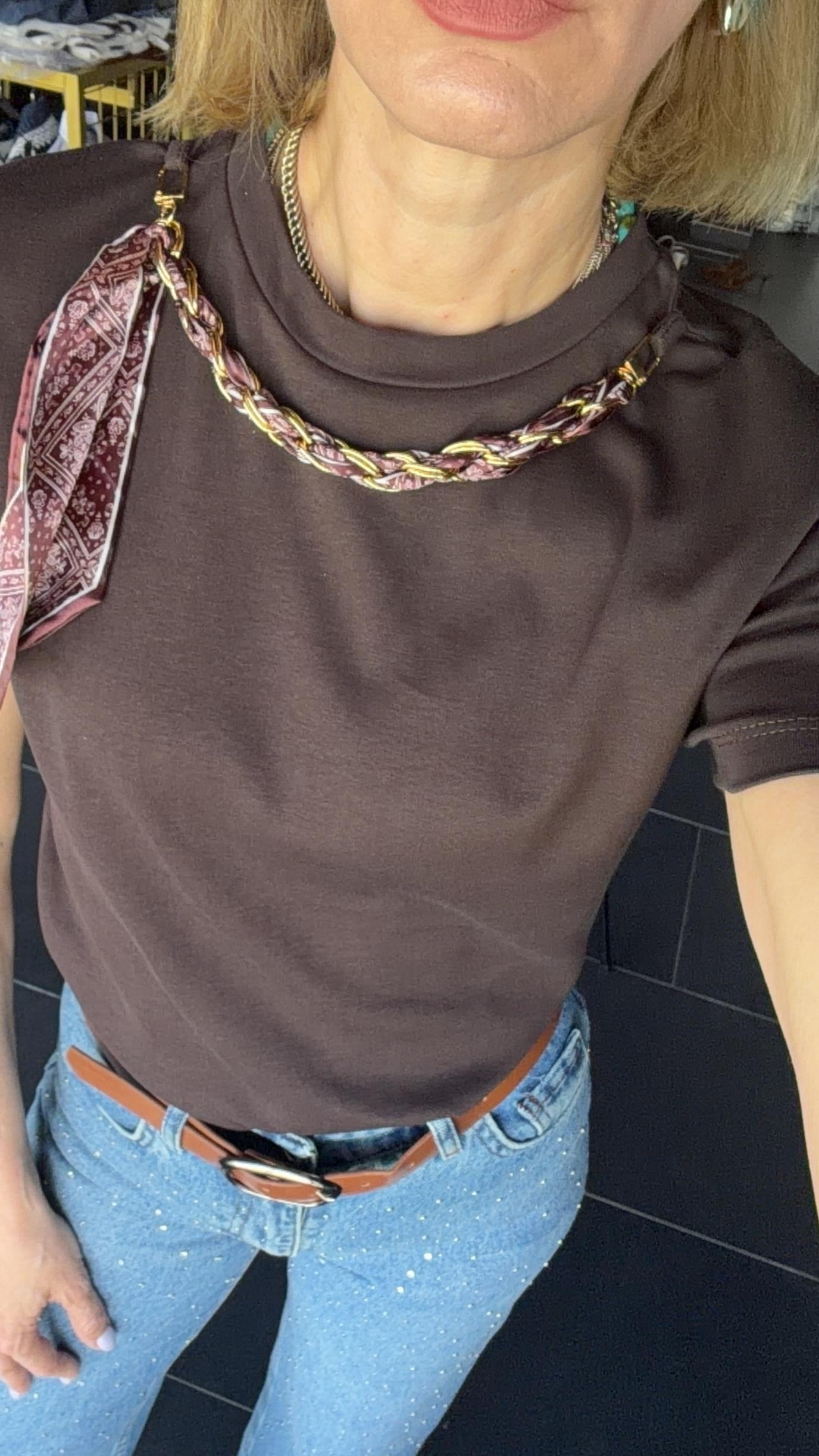 Massi Fularlı Kahve Tshirt
