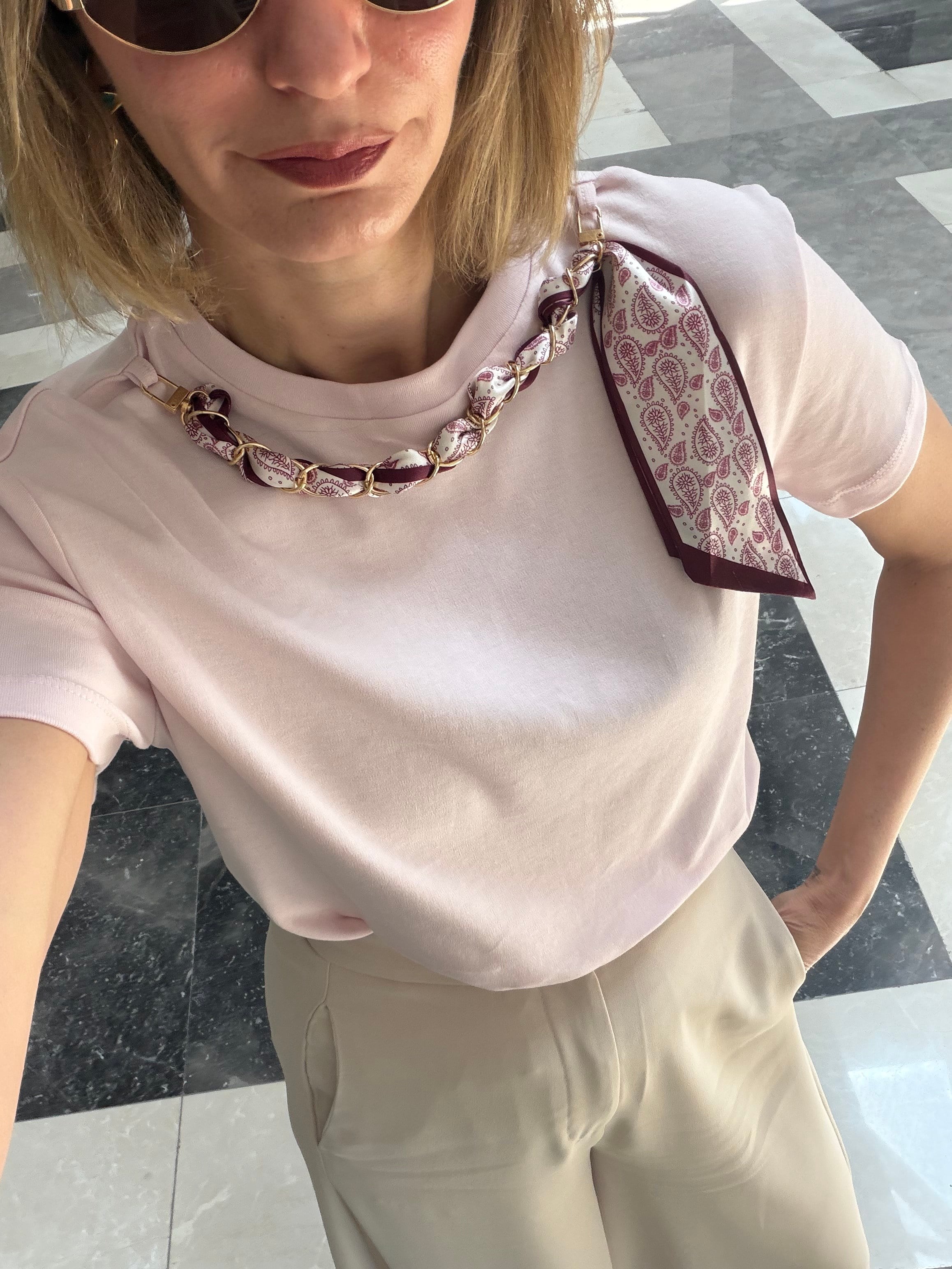 Massi Fularlı Toz Pembe Tshir
