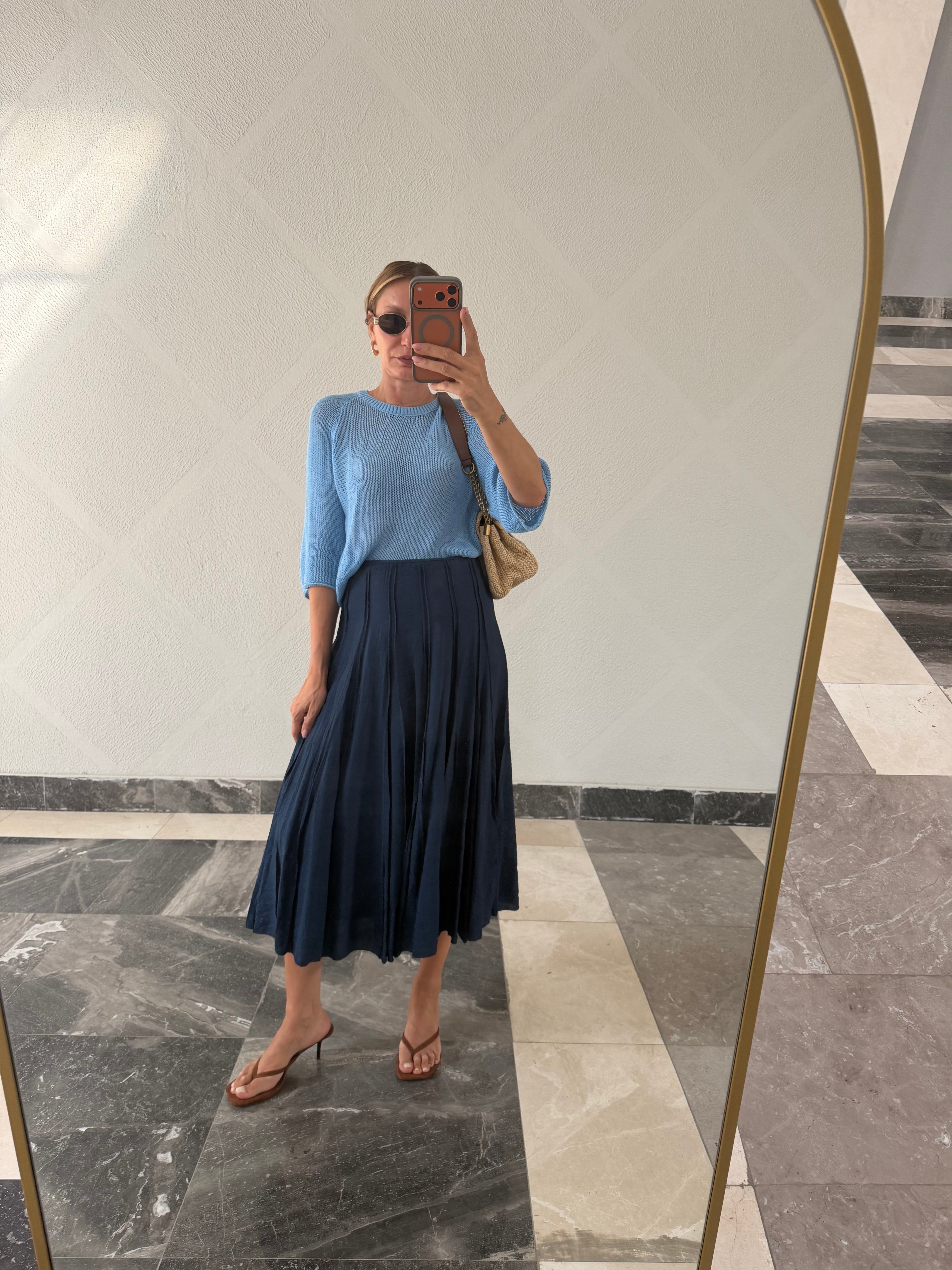 Massi Model Pileli Lacivert Etek