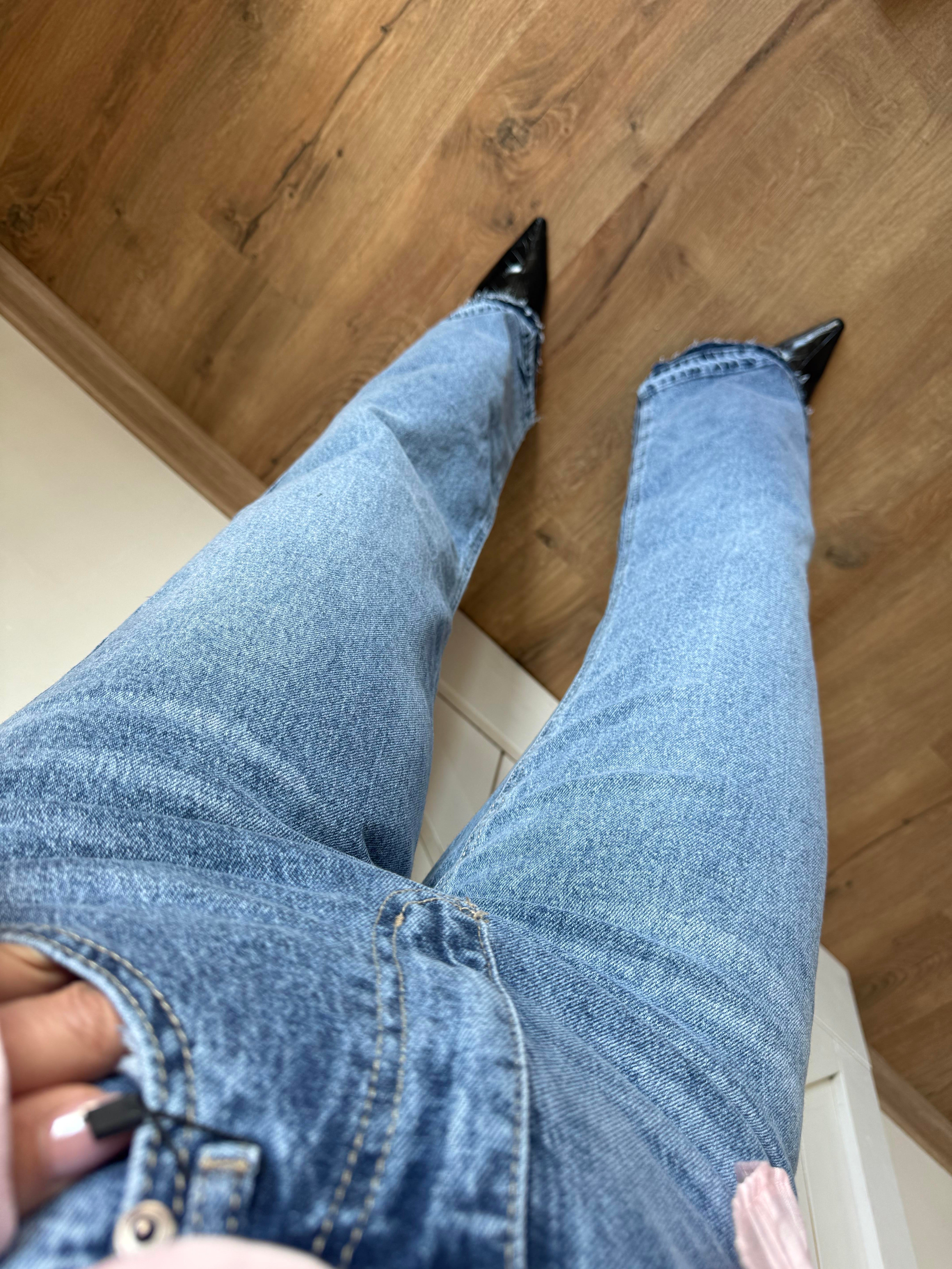 Mavi Paça Detaylı Wide Leg Jean