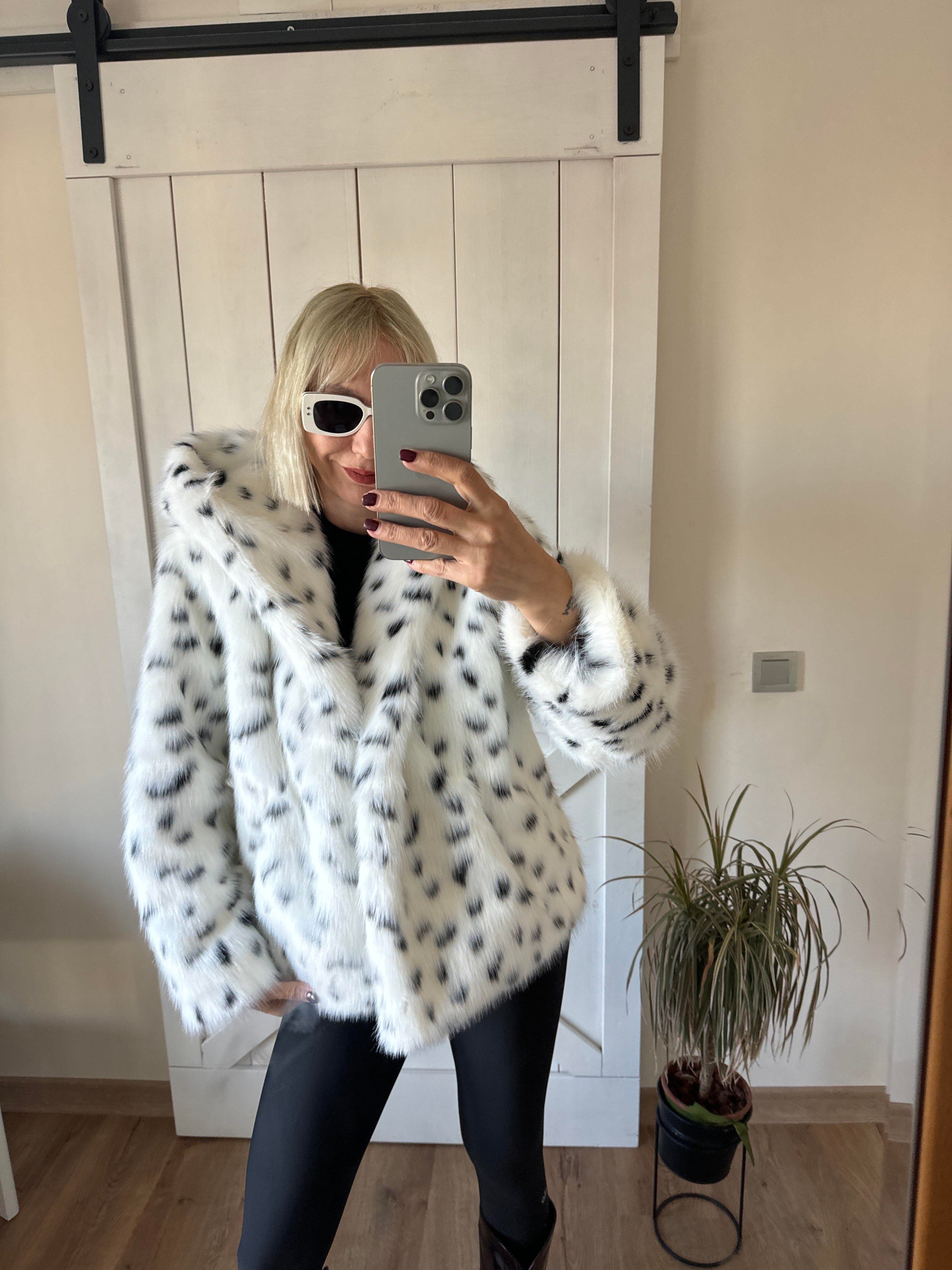 Md Kapüşonlu Kürk