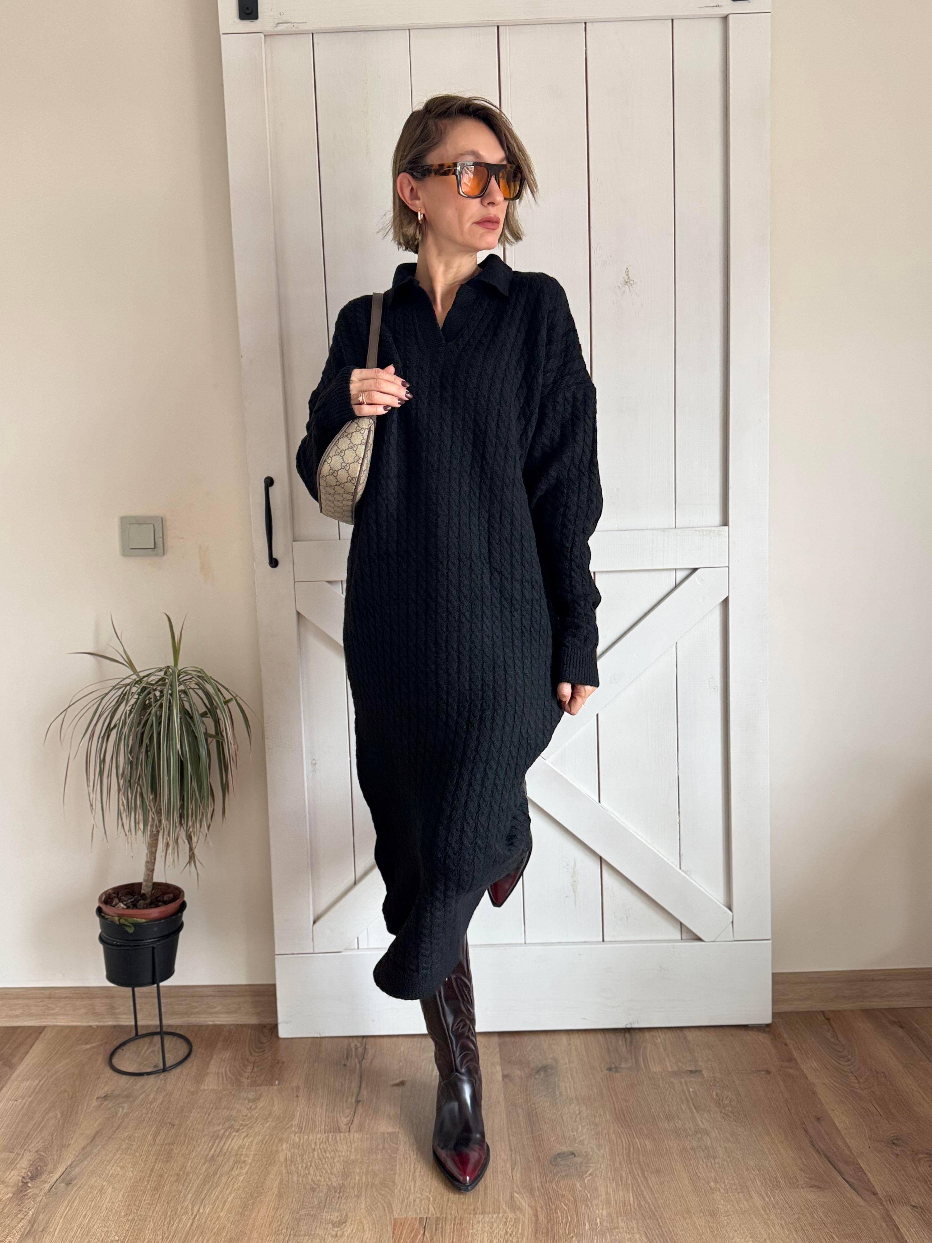 Md Siyah Polo Yaka Elbise