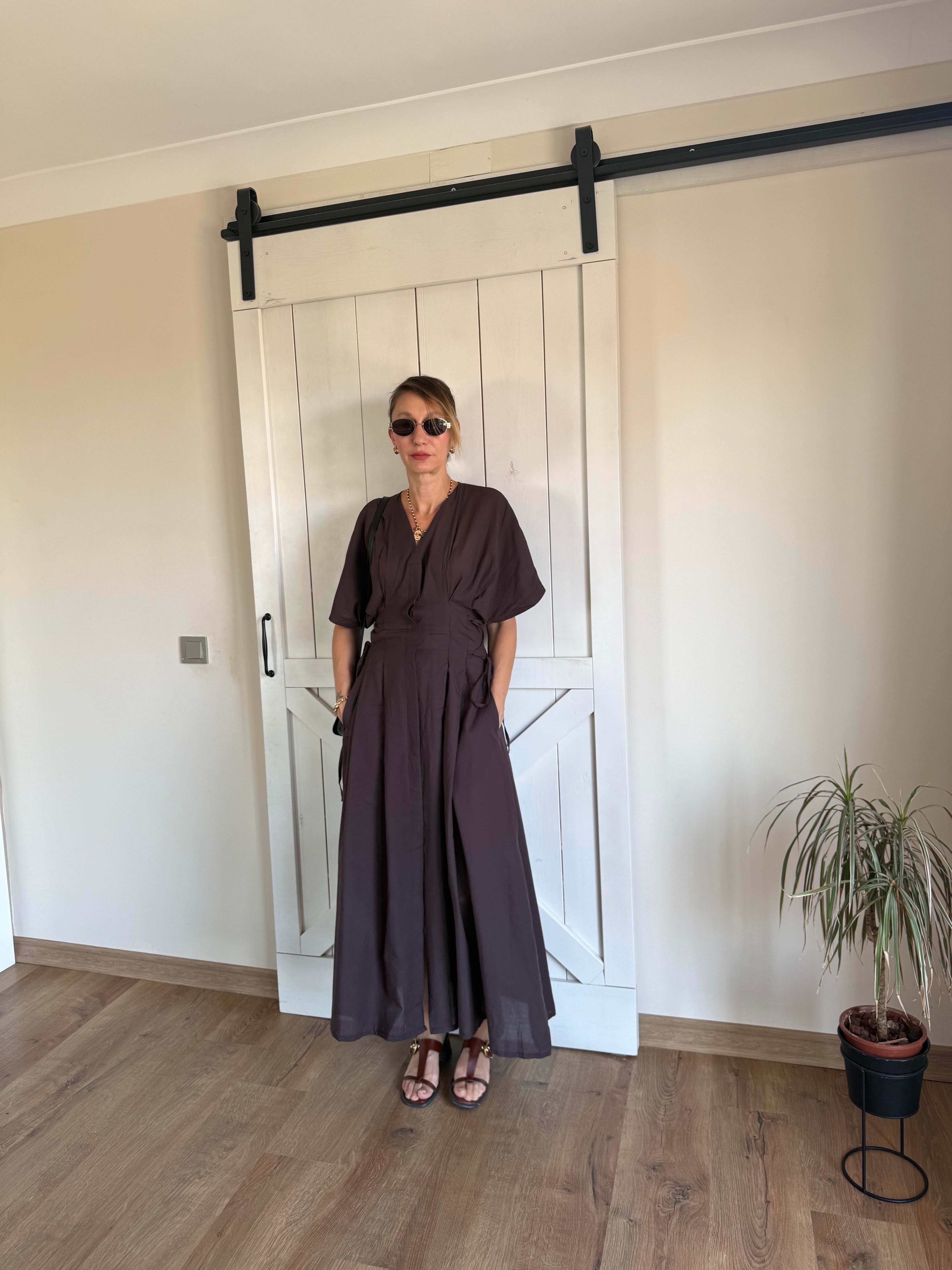 Midi Boy Yanları Bağlamalı Piliseli Elbise