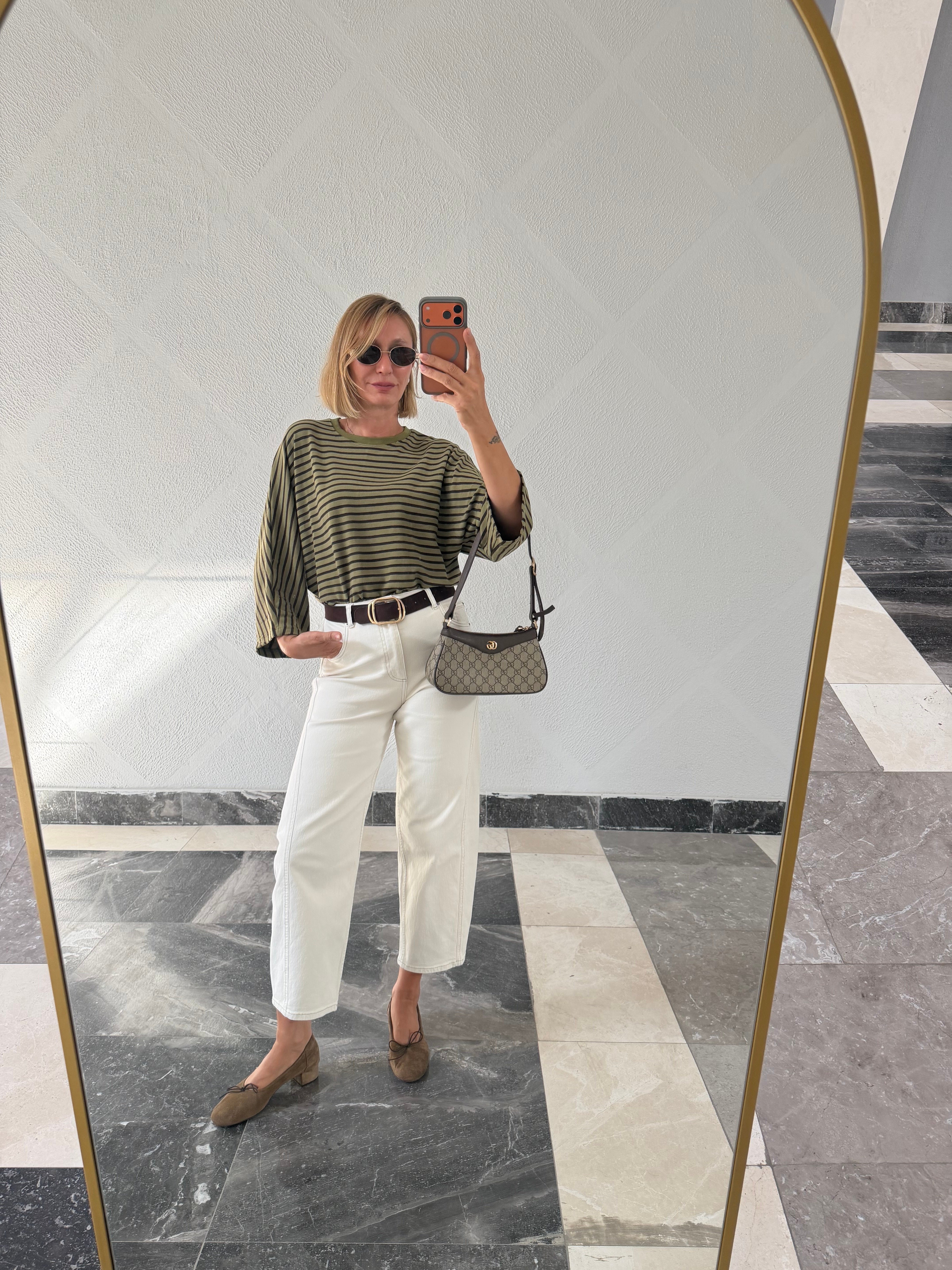 Mint Ekru Cream Barrel Lean Jean