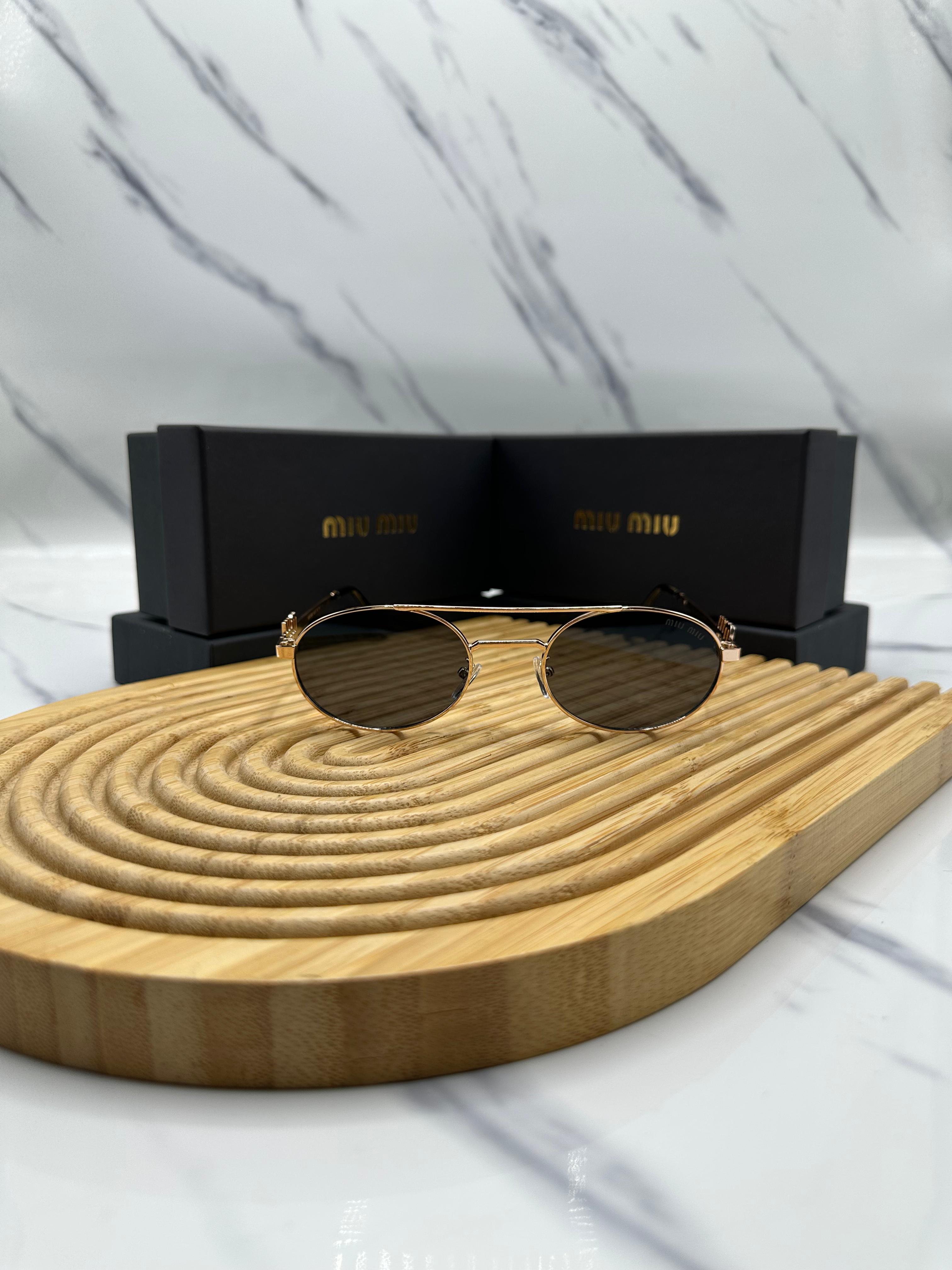 Miyyuuue Gold Siyah Cam The Queen