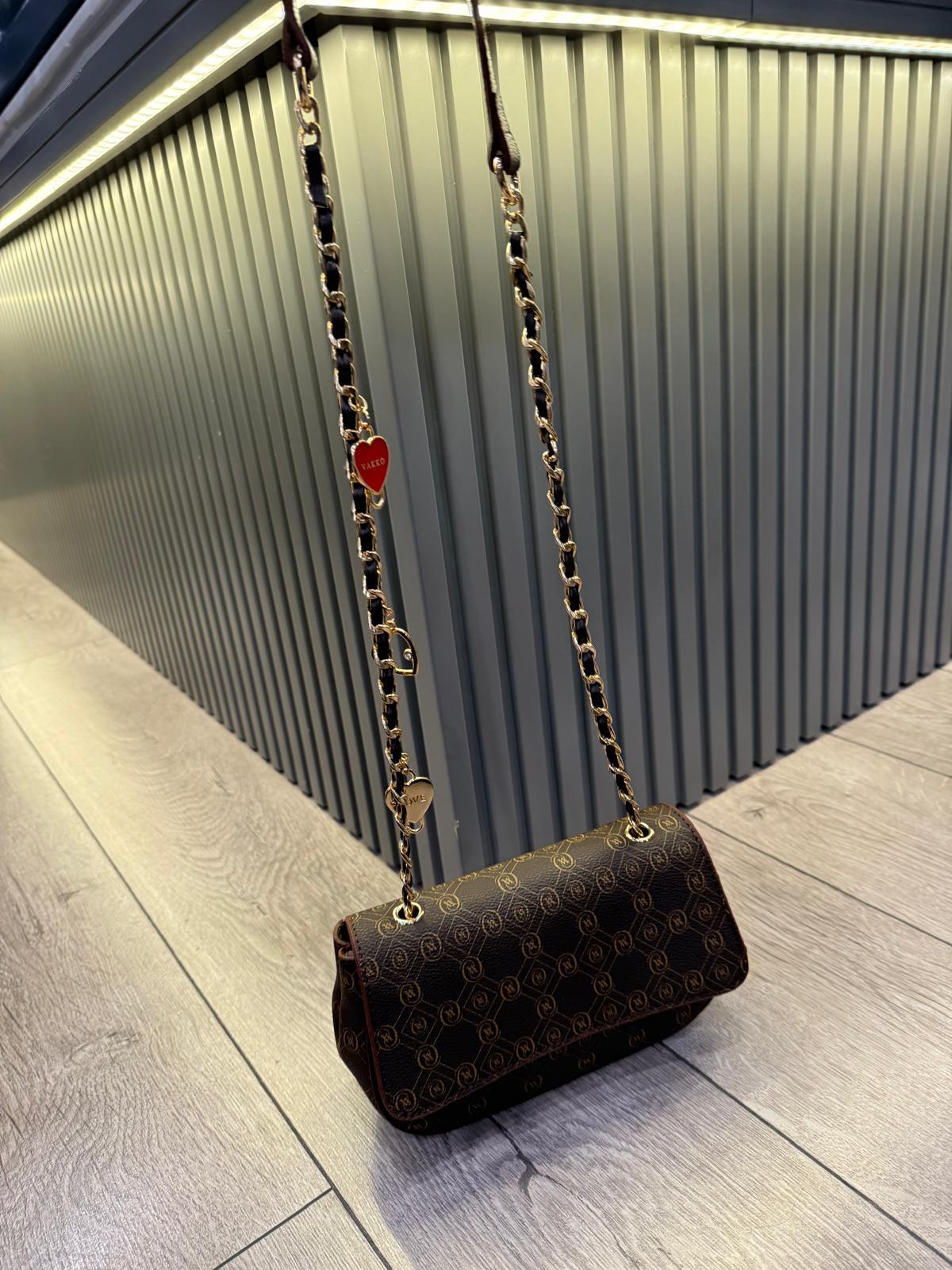 Monogram Charmlı Çanta