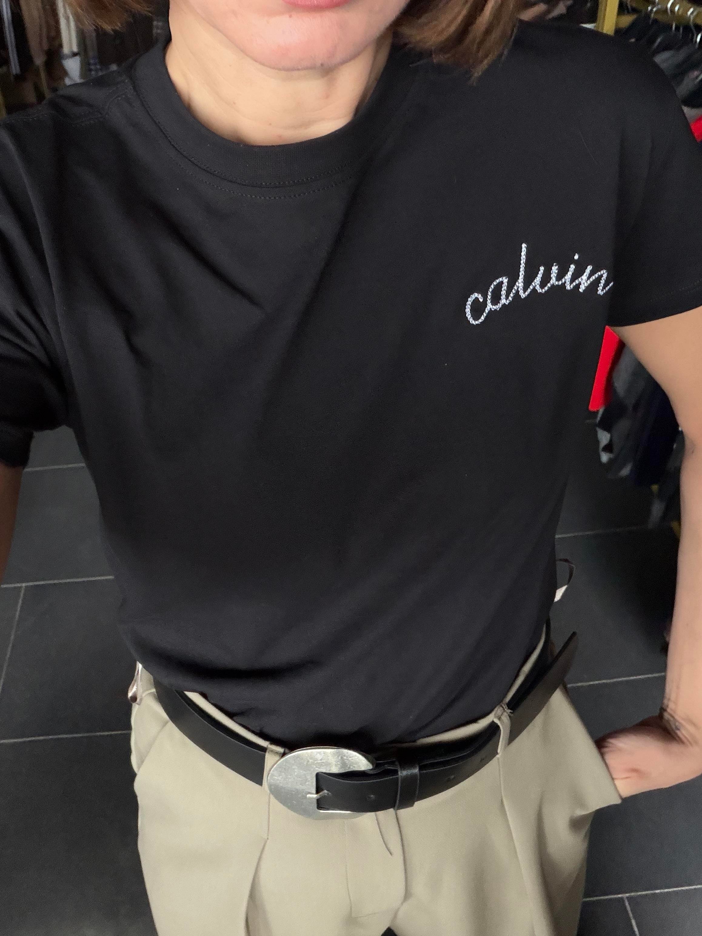 Nakış İşleme Logolu Siyah Tshirt