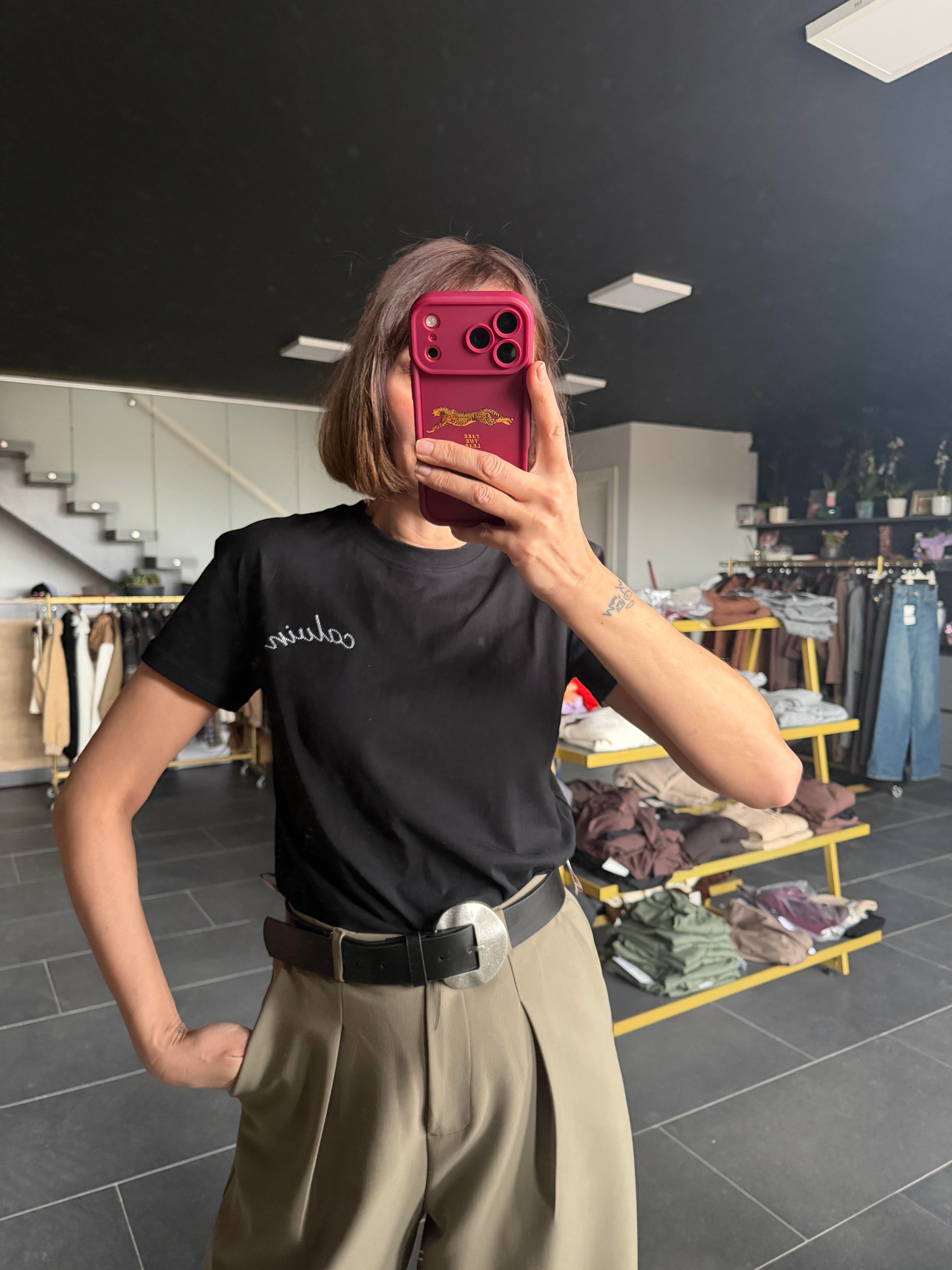 Nakış İşleme Logolu Siyah Tshirt