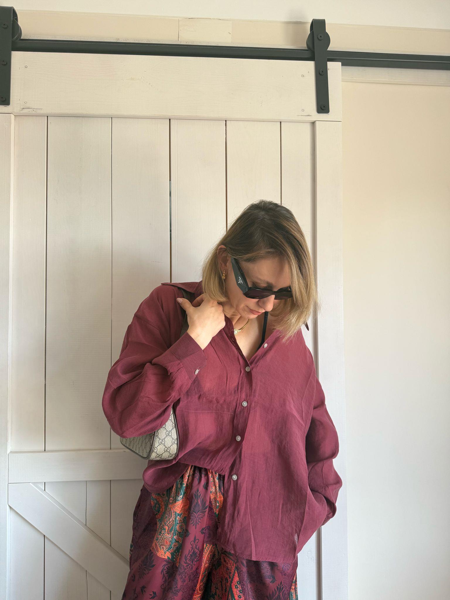 Oversize İpeksi Gömlek