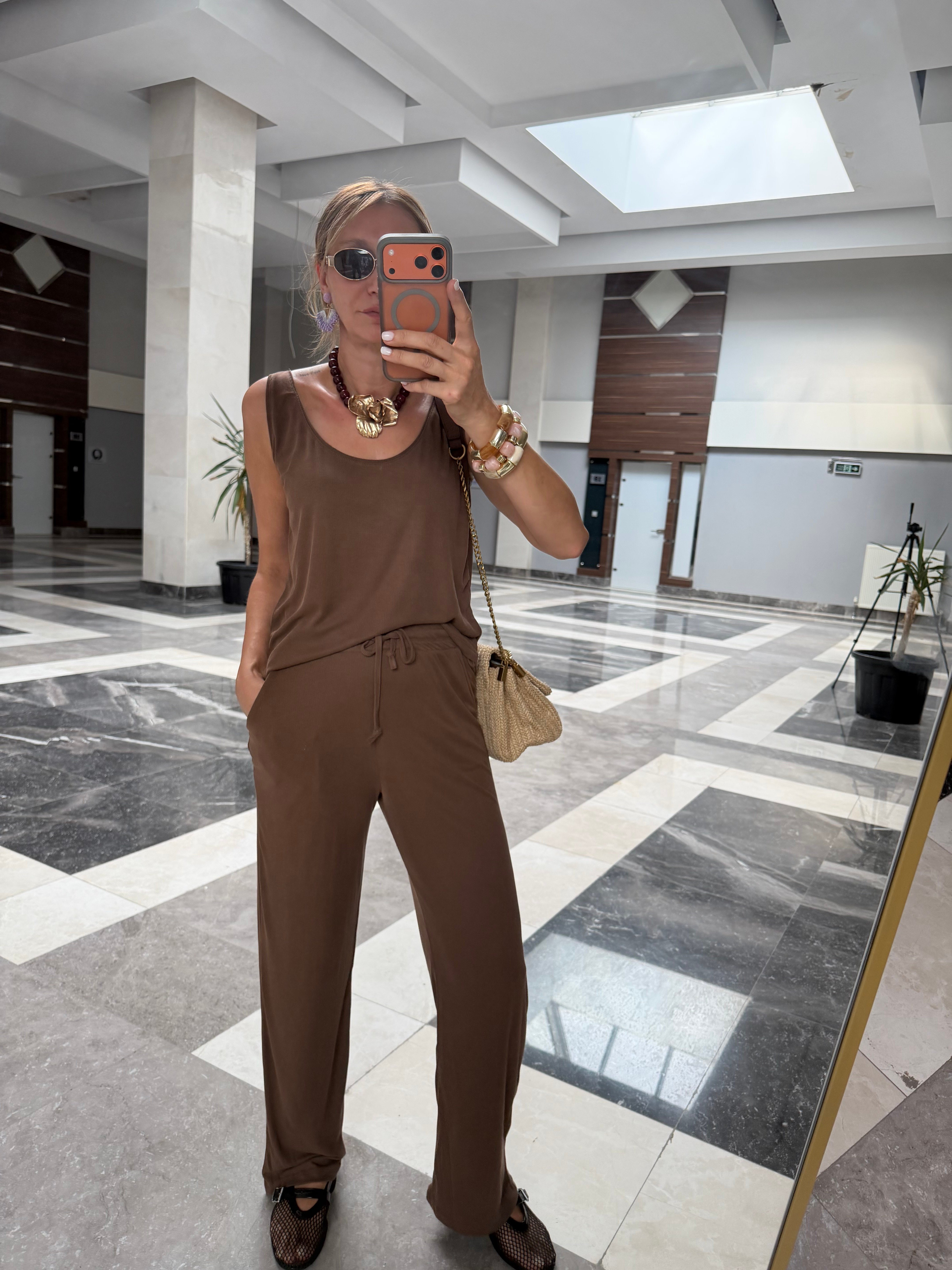 Oyş Fitilli Kahve Kalın Askılı Atlet Pantolon Takım