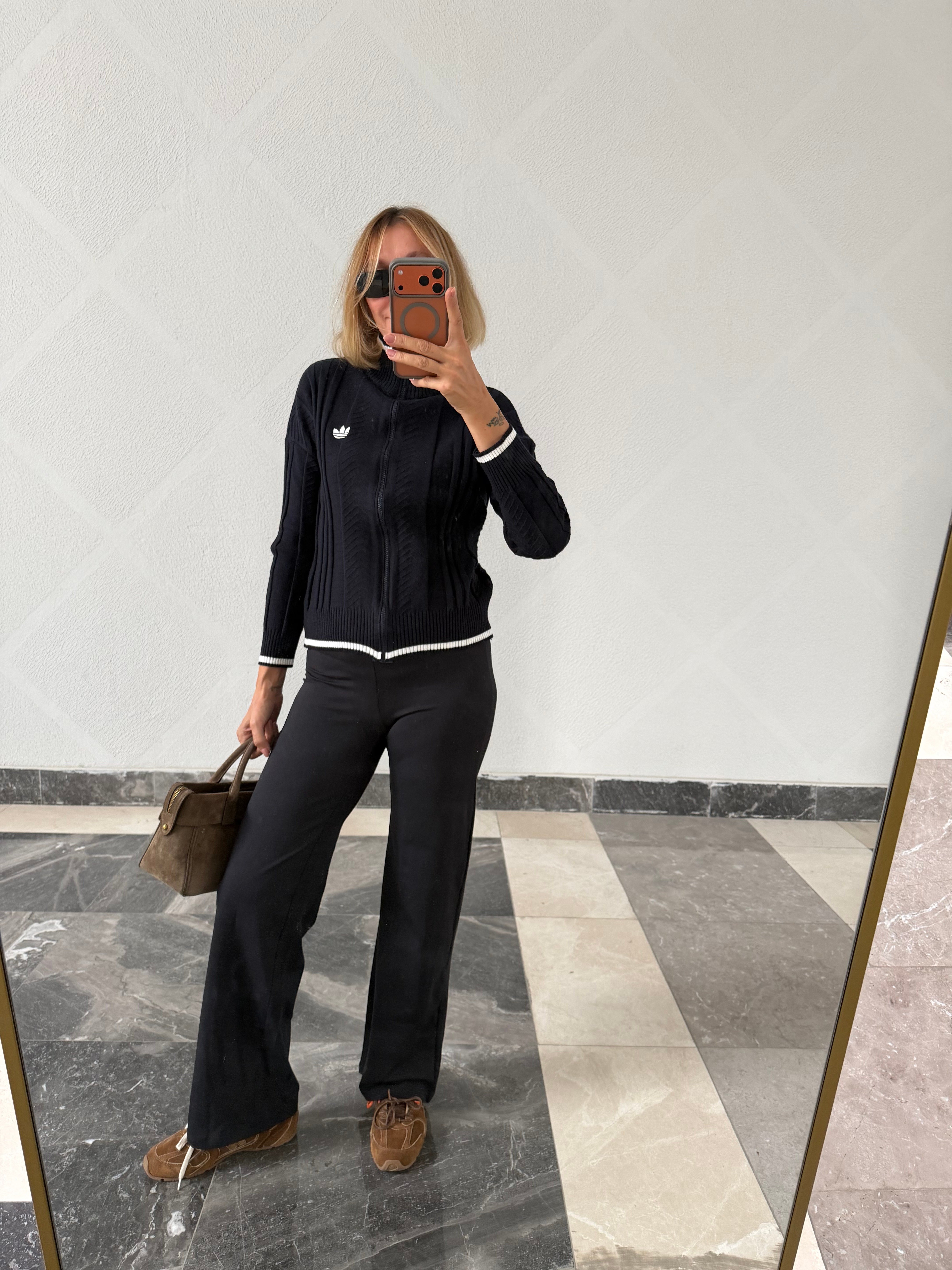 Oyş Siyah Comfortlux Yüksek Belli Düz Kesim Pantolon