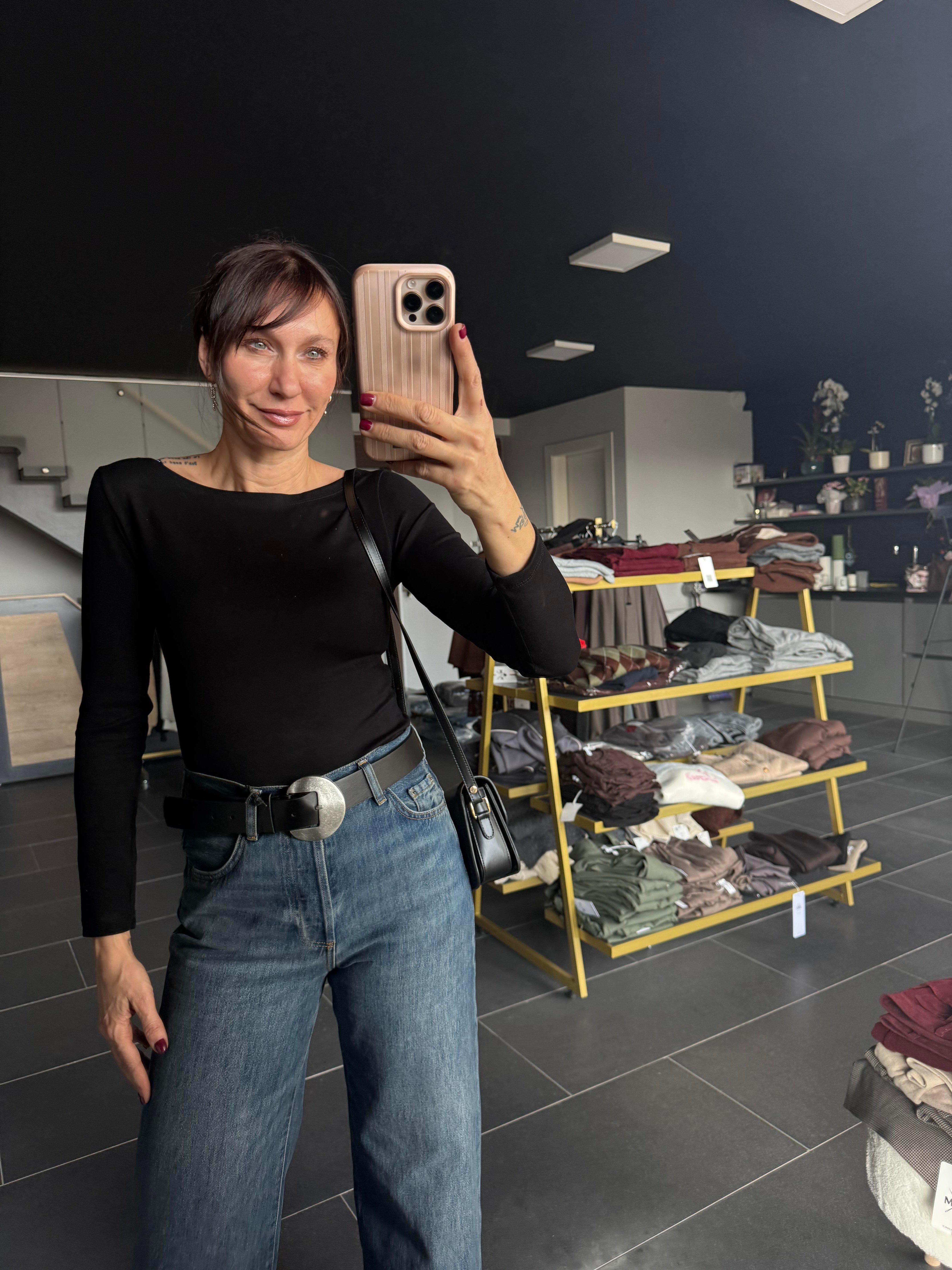 Oyş Siyah Kayık Yaka Modal Basic