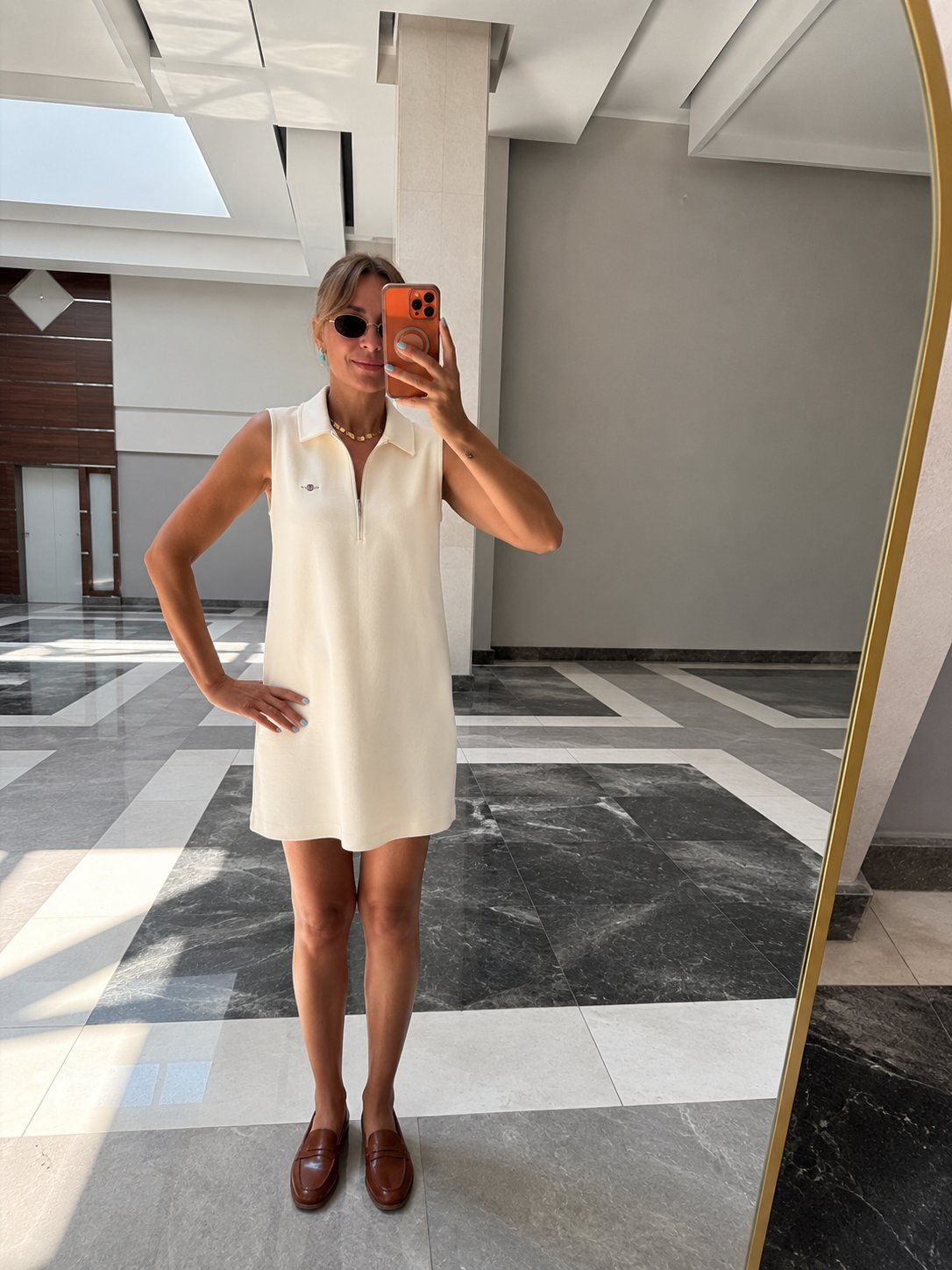 Polo Yaka Ekru  Fermuarlı Elbise