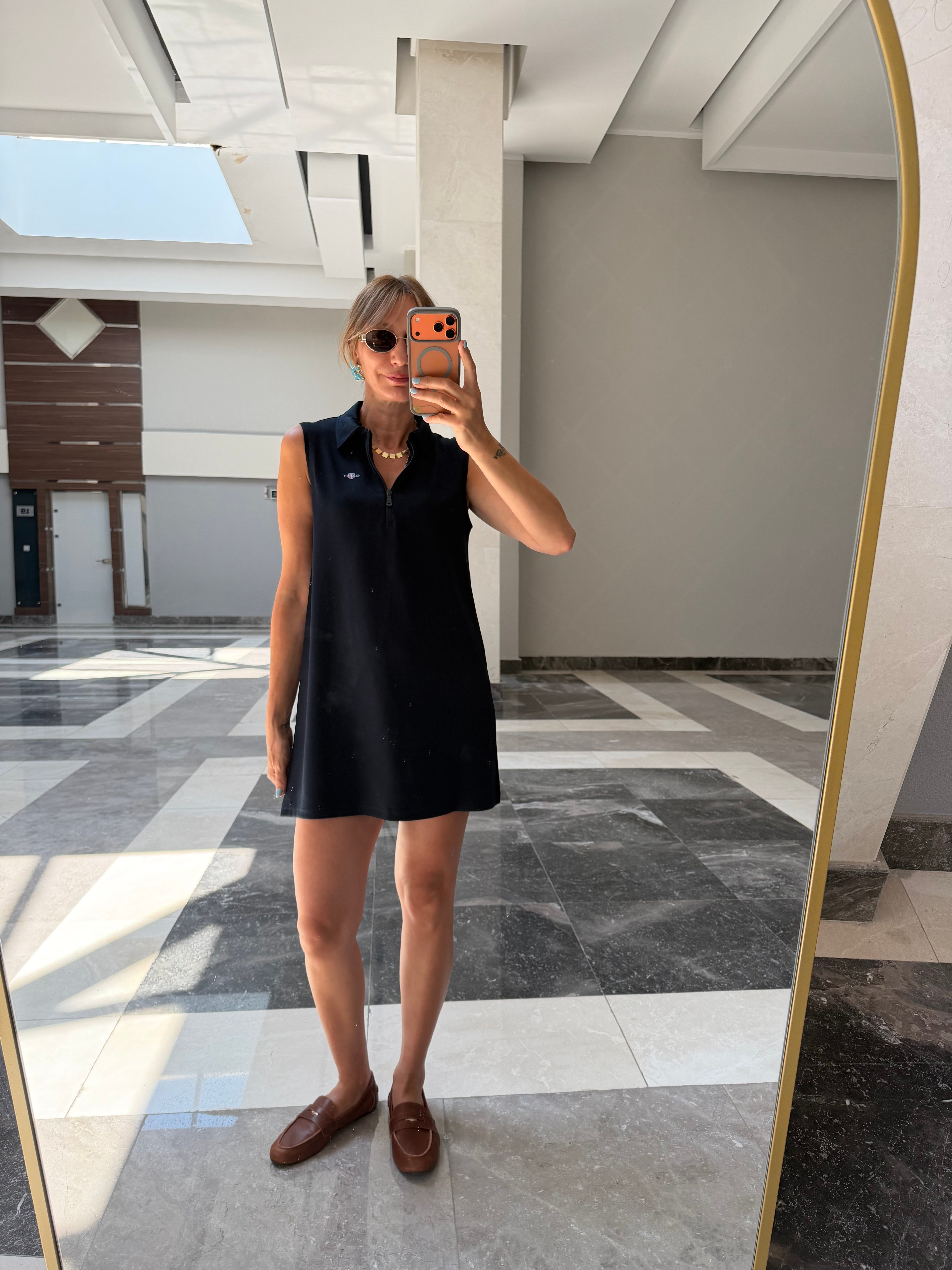 Polo Yaka Fermuarlı Elbise