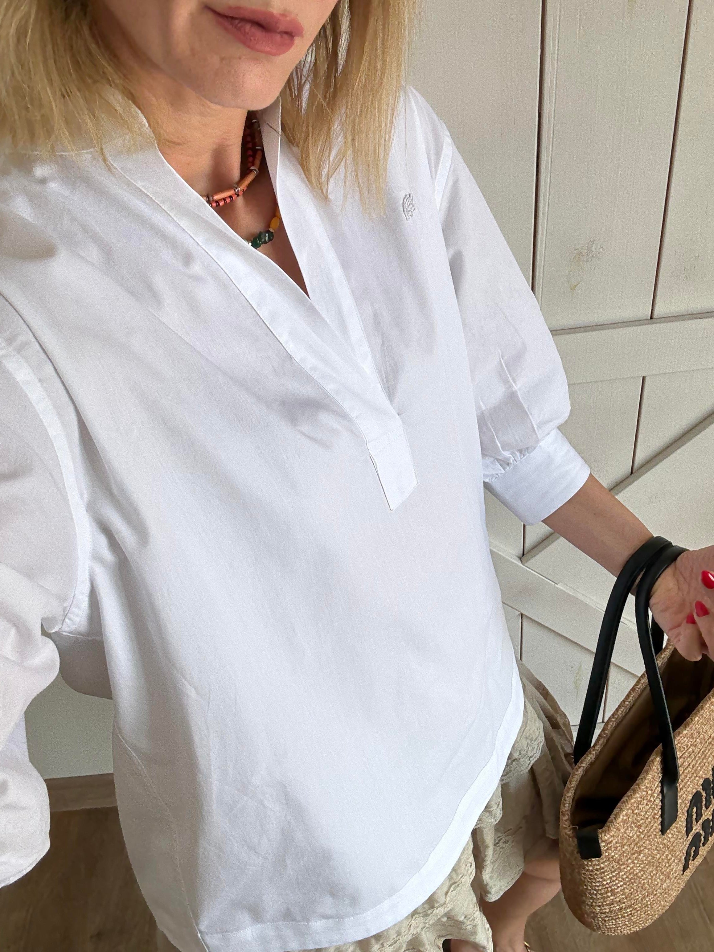 Premium Beyaz Relaxed Fit Yarım Kol Hakim Yaka Gömlek