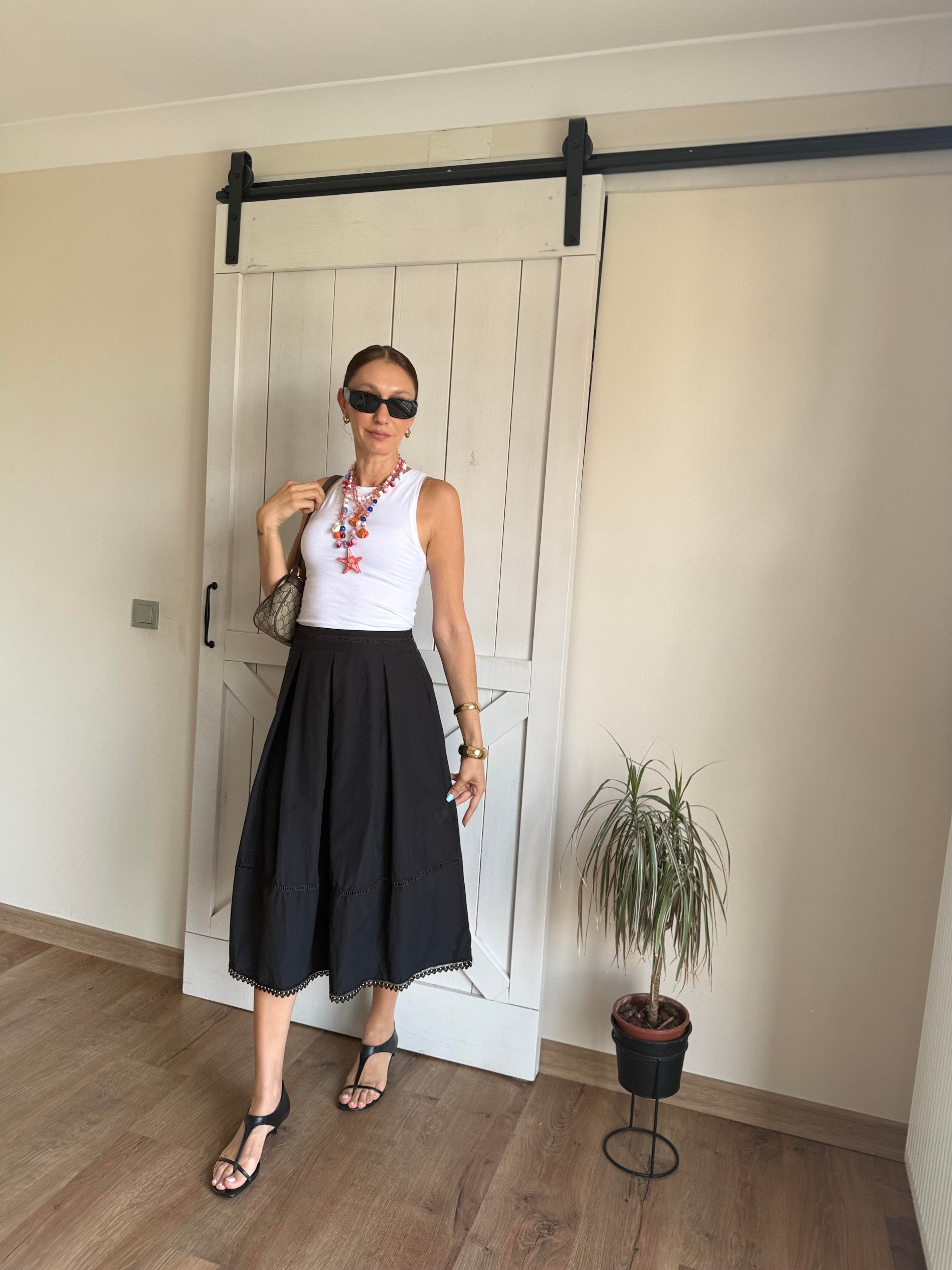 Premium Kontrast Şeritli Siyah Etek