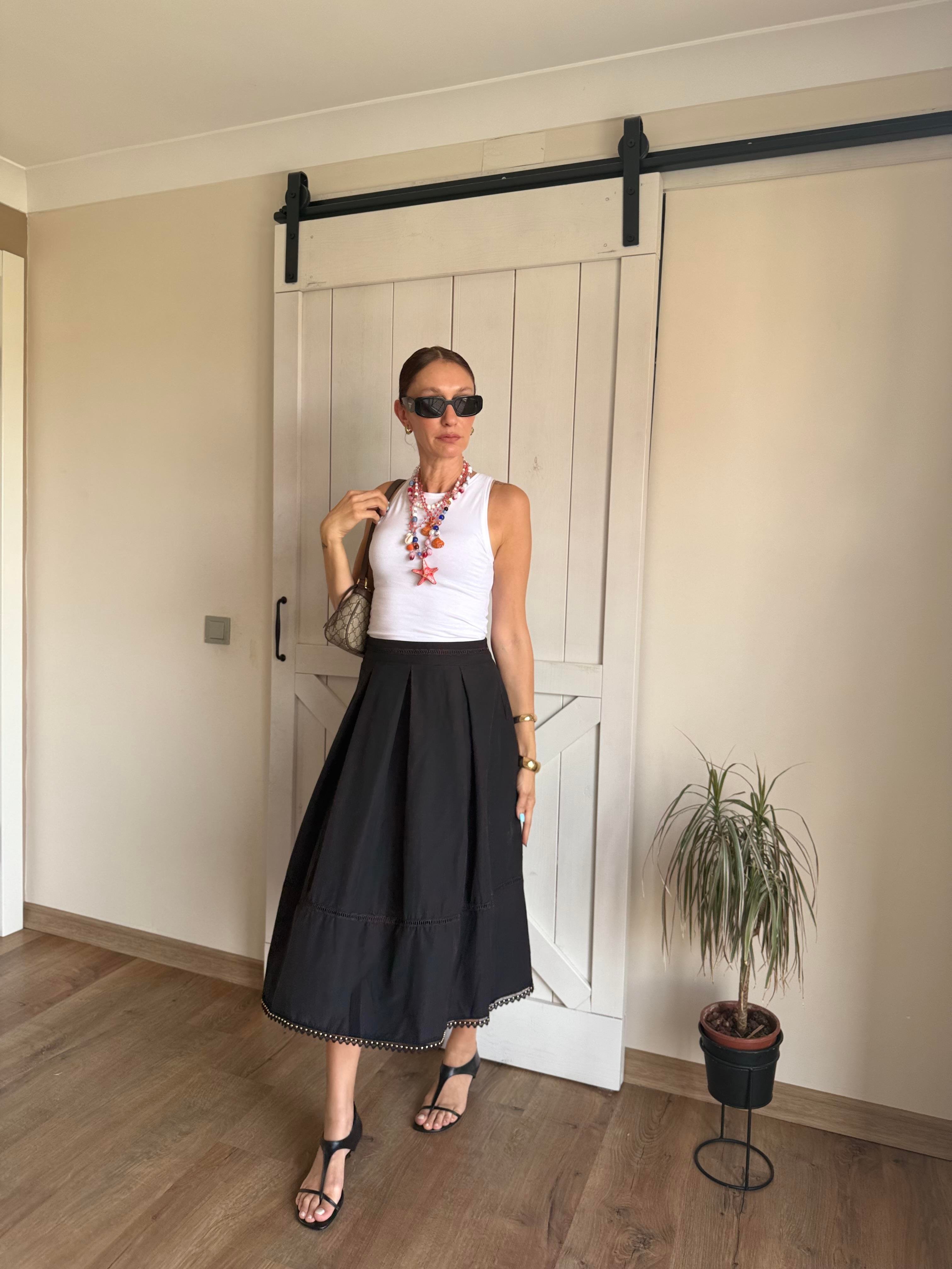 Premium Kontrast Şeritli Siyah Etek