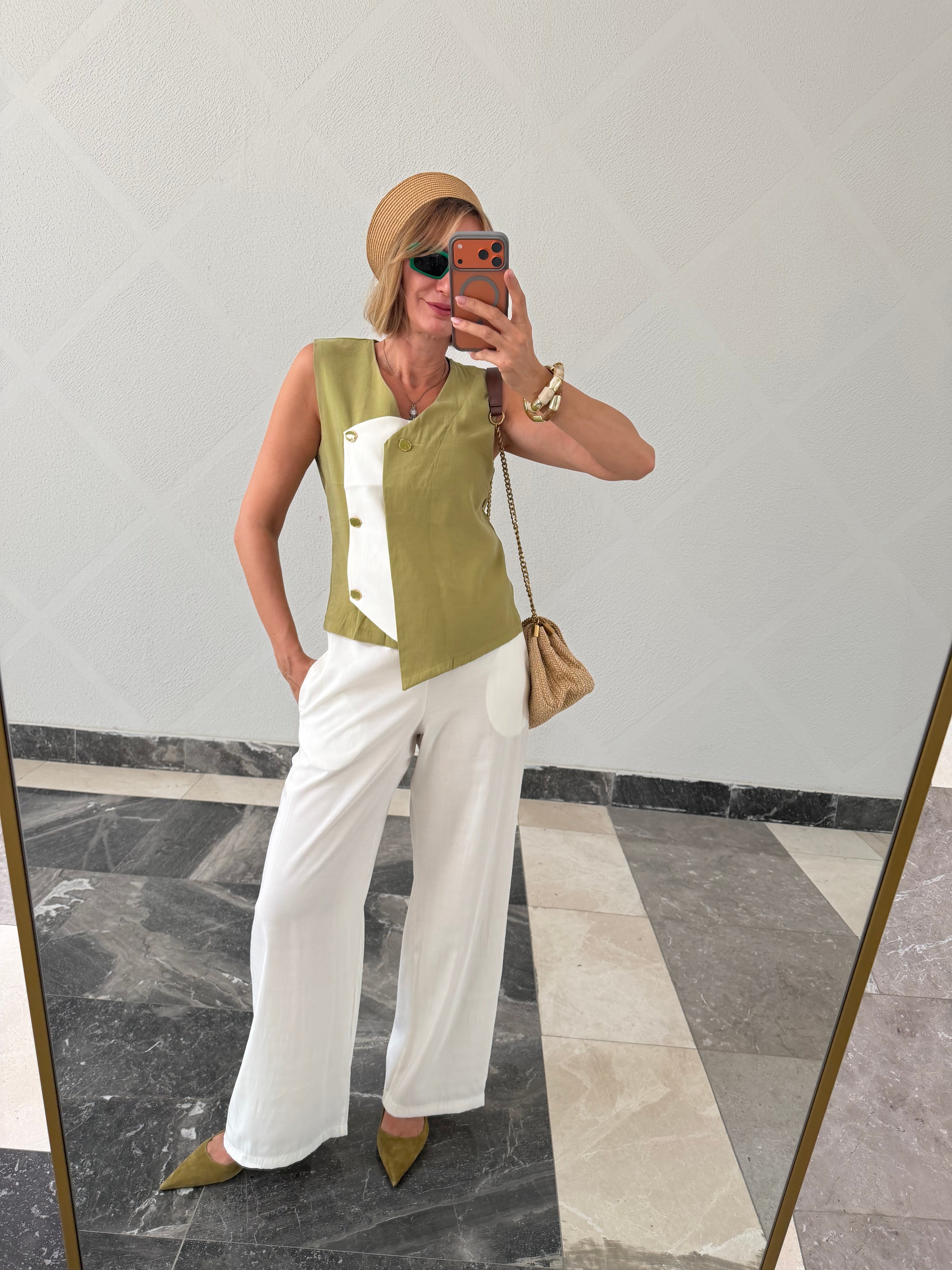 Premium Orijinal Model , Tasarım Düğme Detaylı , Yağ Yeşili, Tencel Takım