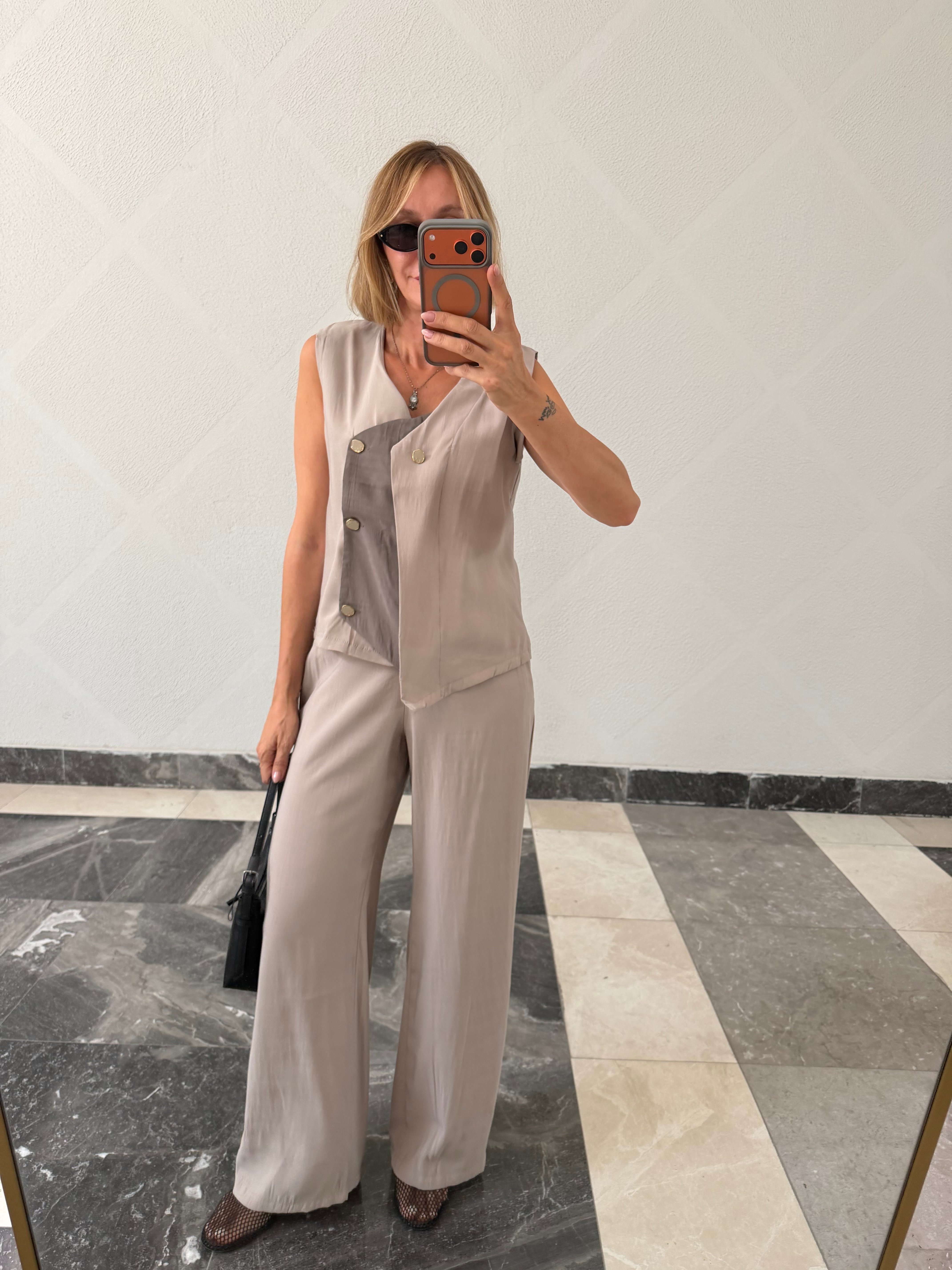 Premium Orijinal Model , Tasarım Düğme Detaylı , Bej & Vizon , Tencel Takım