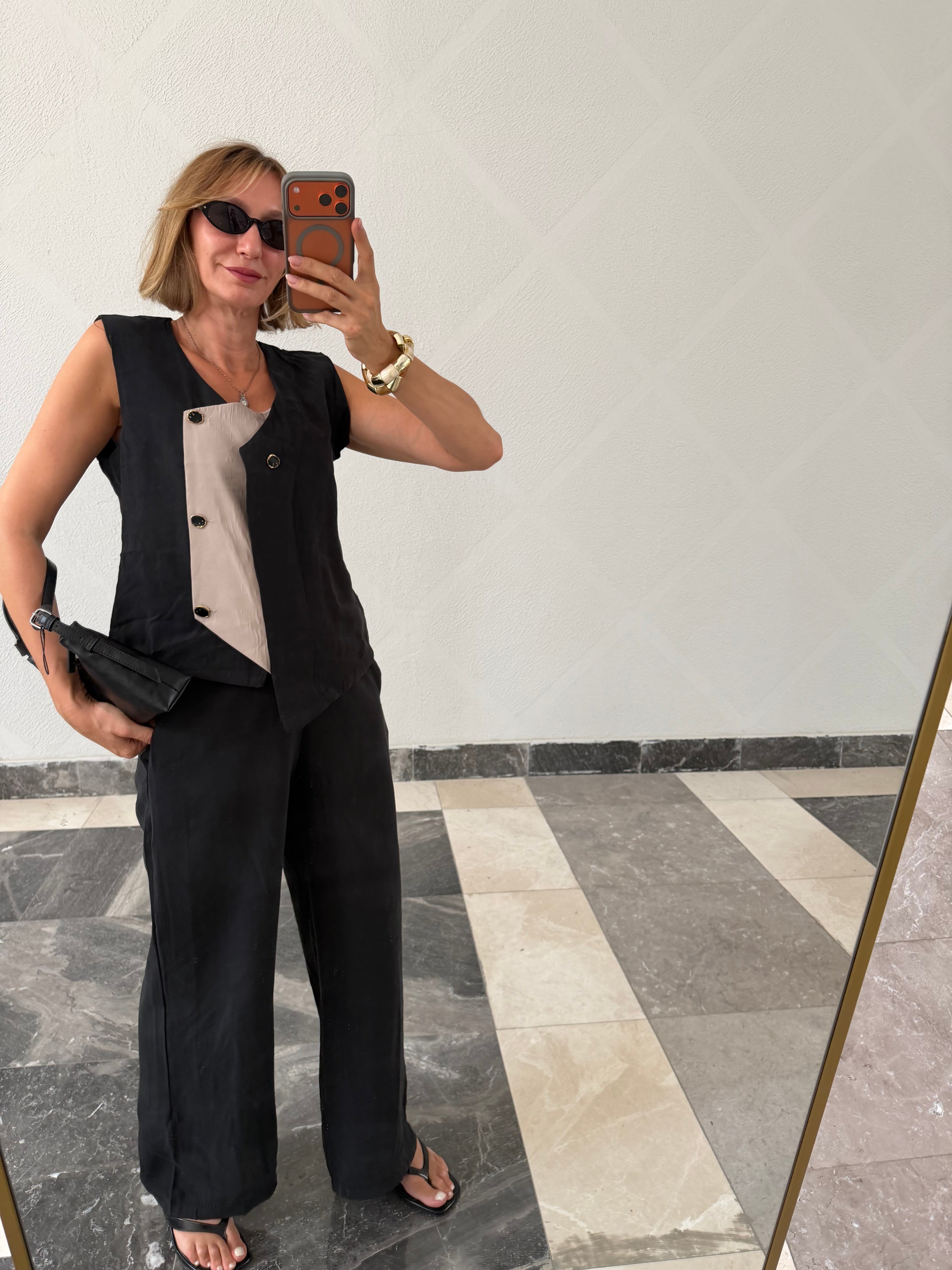 Premium Orijinal Model , Tasarım Düğme Detaylı , Siyah, Tencel Takım