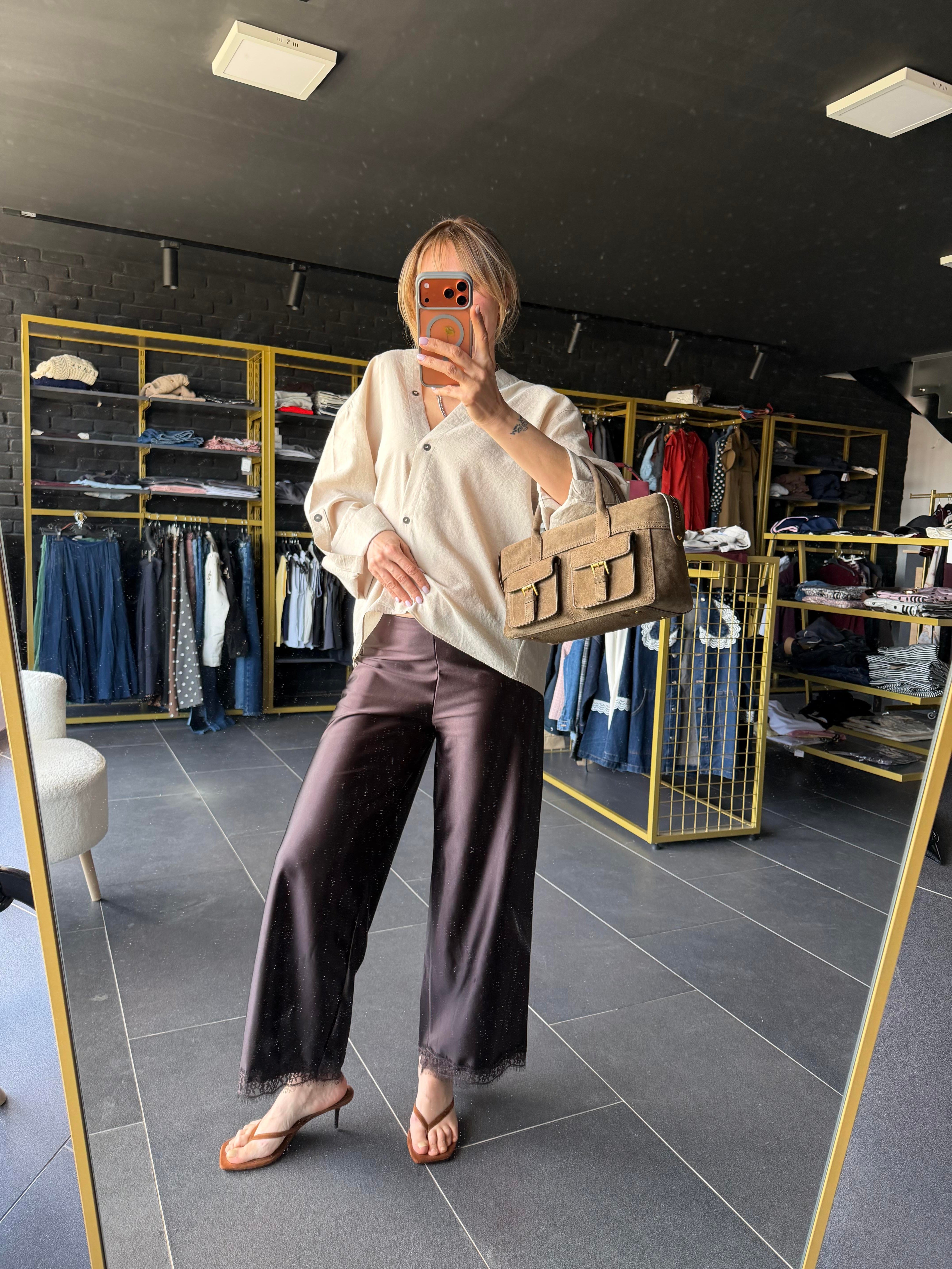 Premium Saten Yüzeyli Kahve Dantel Detaylı Pantolon