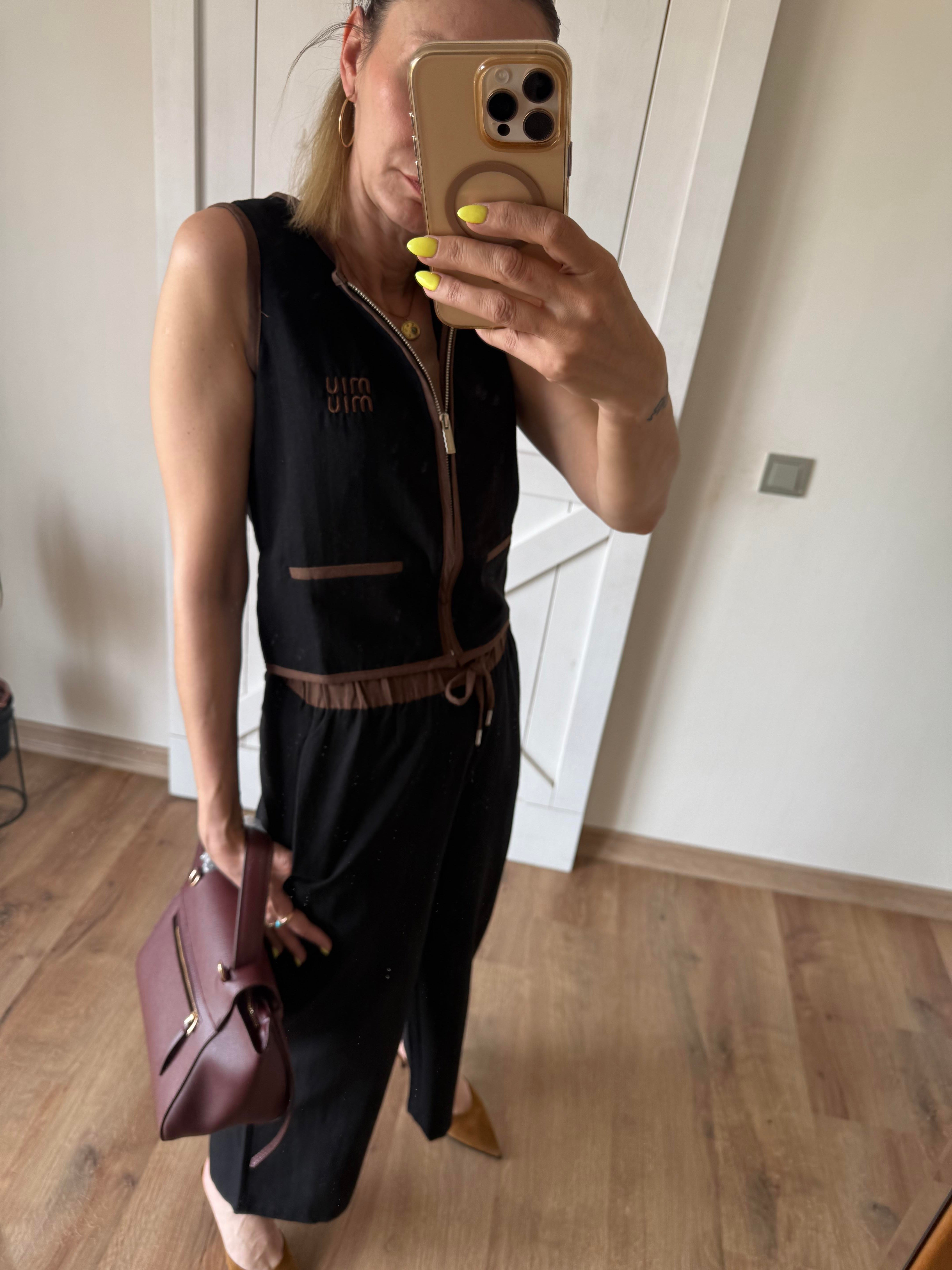 Premium Siyah  Şeritli Takım