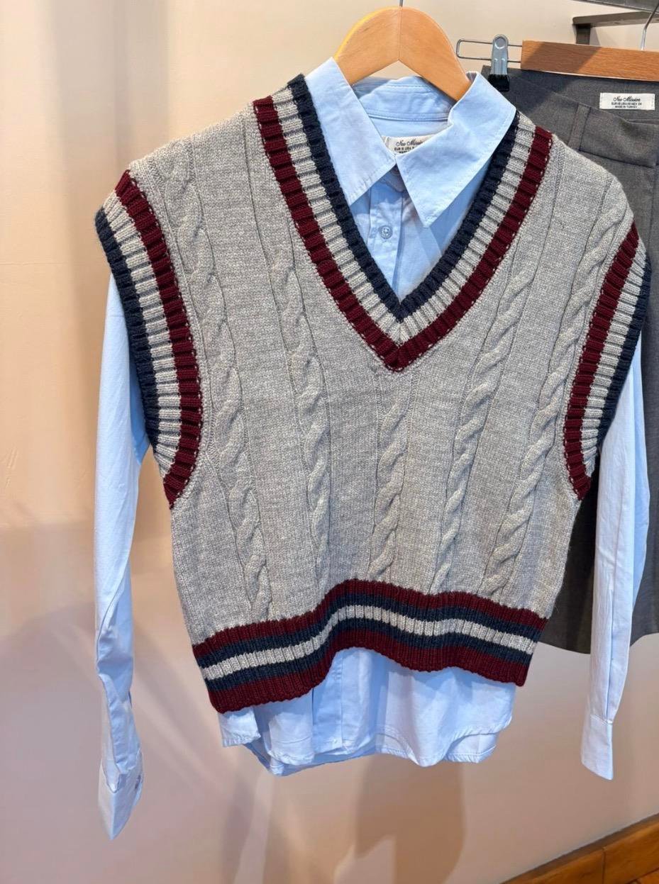 Saç Örgü Gri V Yaka Süveter