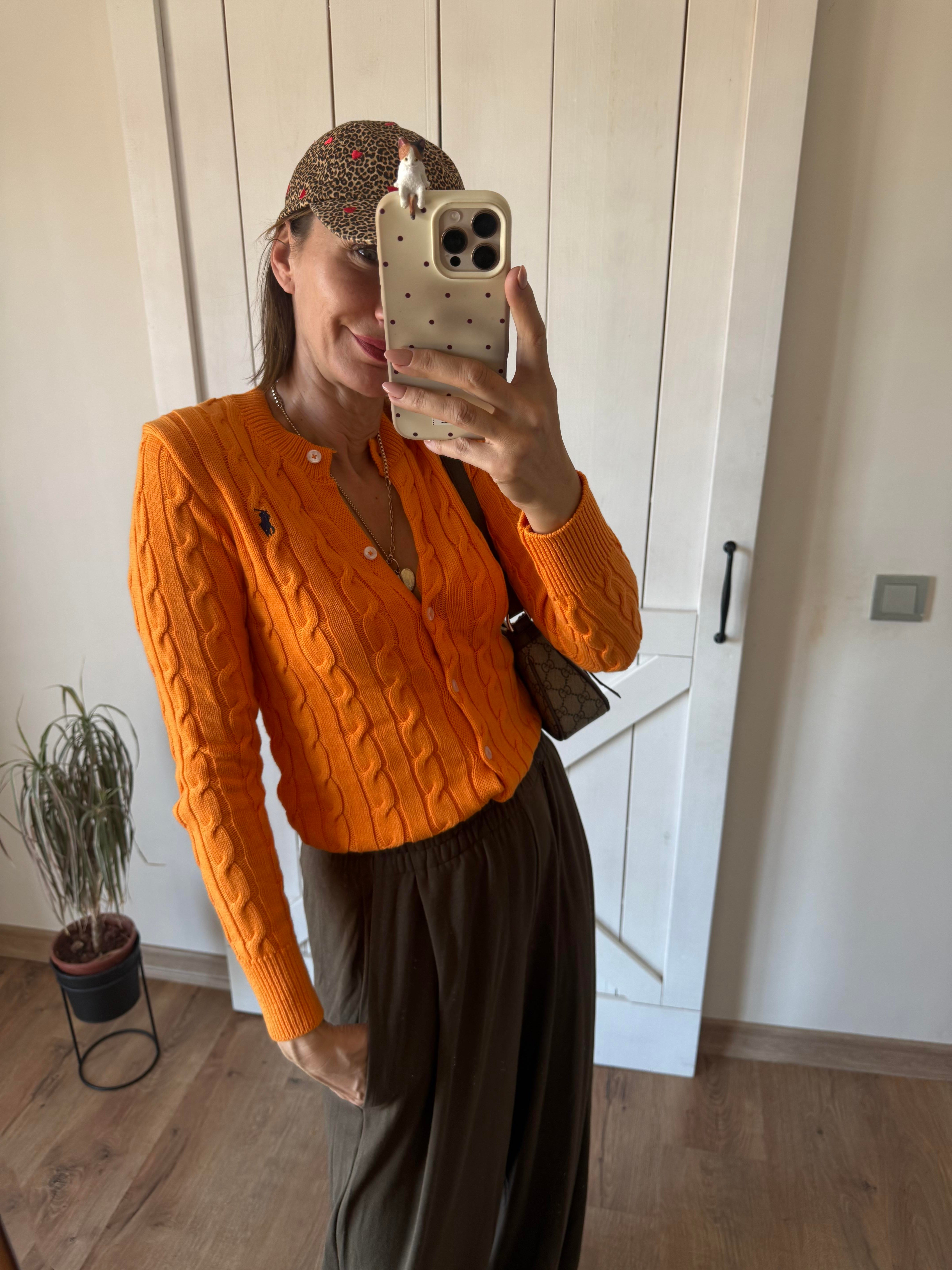 Saç Örgü Turuncu Hırka