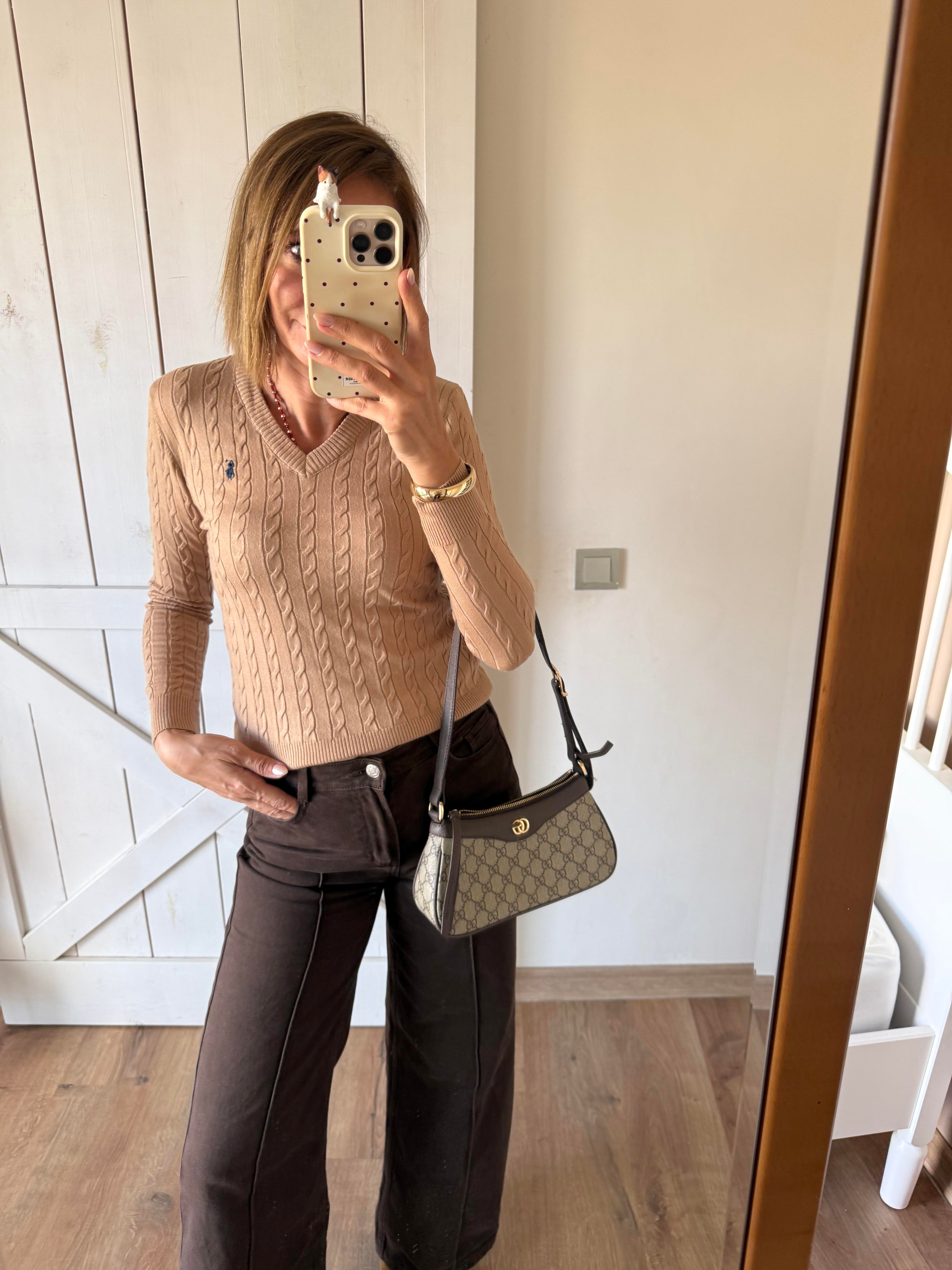 Saç Örgü V Yaka Premium Latte Triko