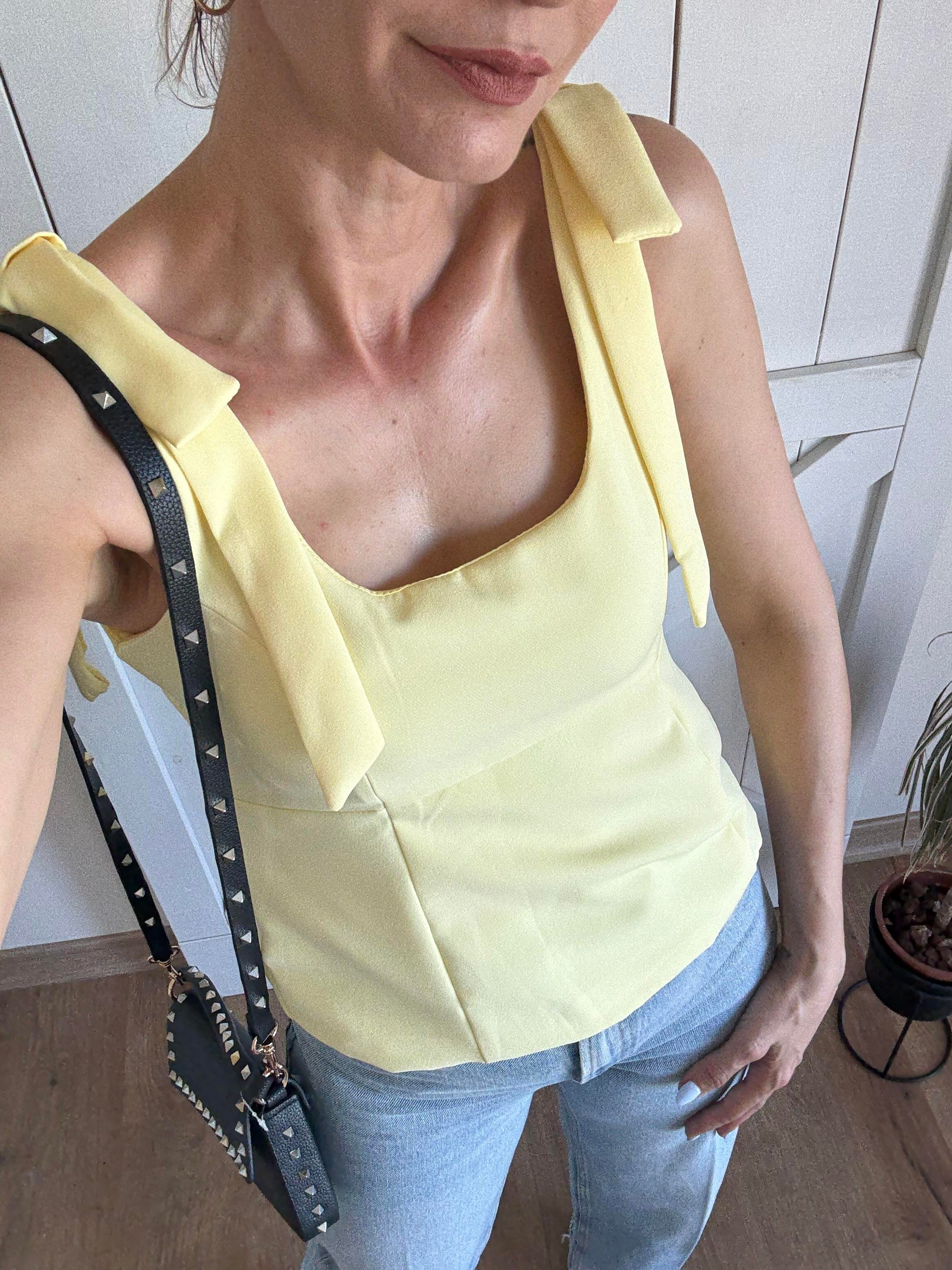 Sarı Fiyonklu Strec Top