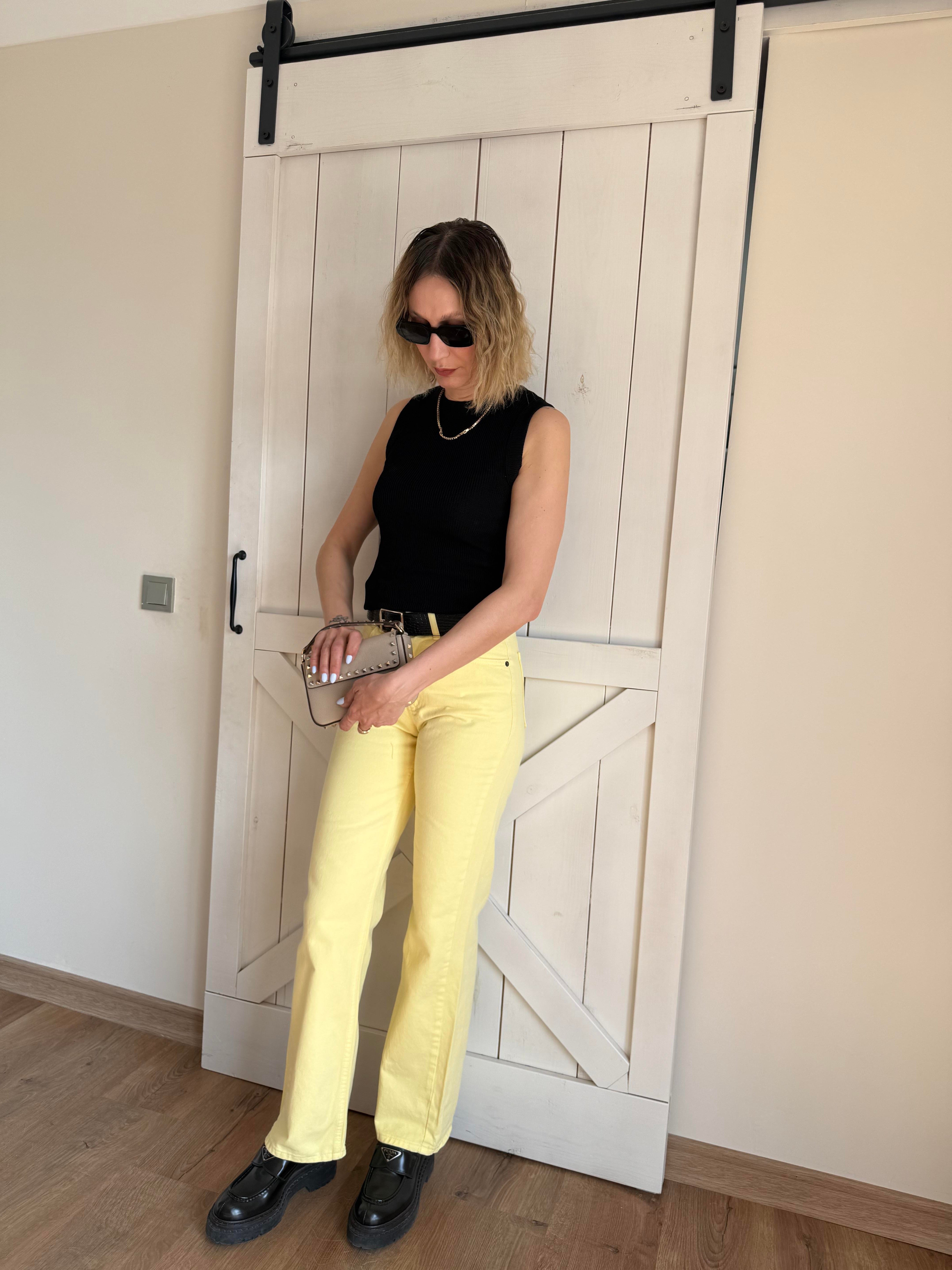 Sarı Kuzmina Straight Jean