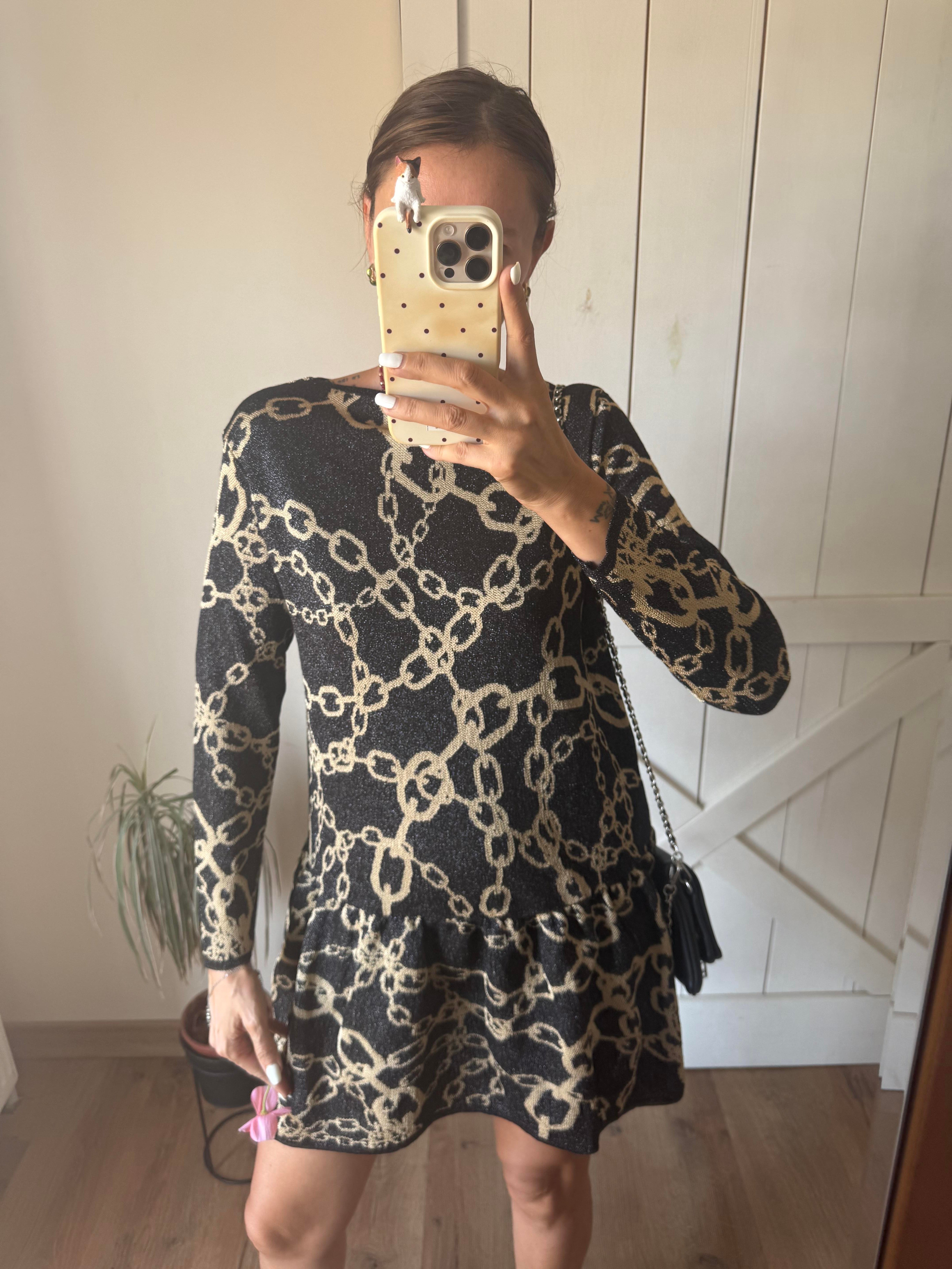 Simli Zincir Desenli Siyah Elbise